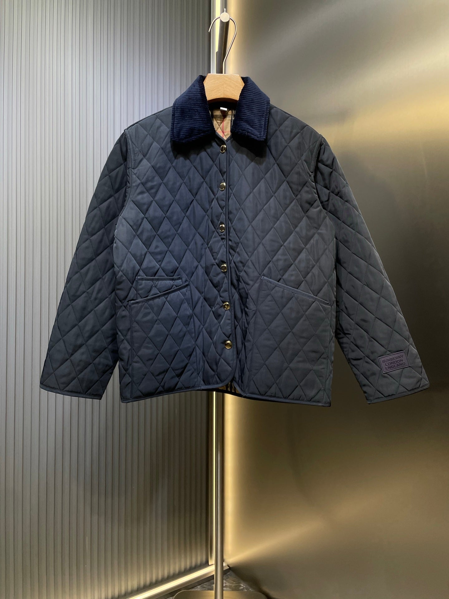 Burberry Quilted Long-Sleeve Jacket – 25FW
