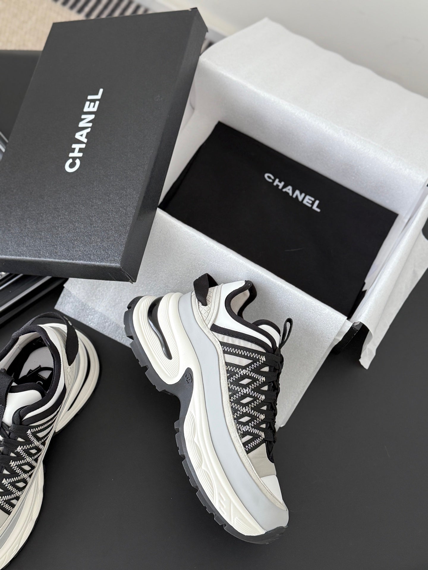 Chanel Color-Block Sneakers – 25C