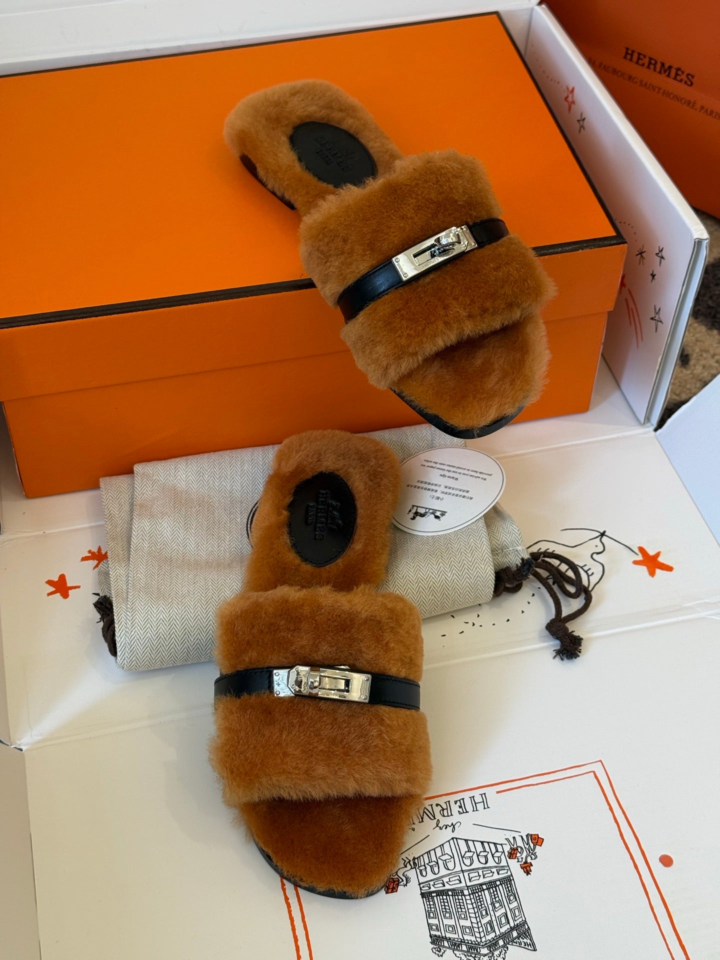 Hermès Kelly Buckle Fur Slippers – 25FW