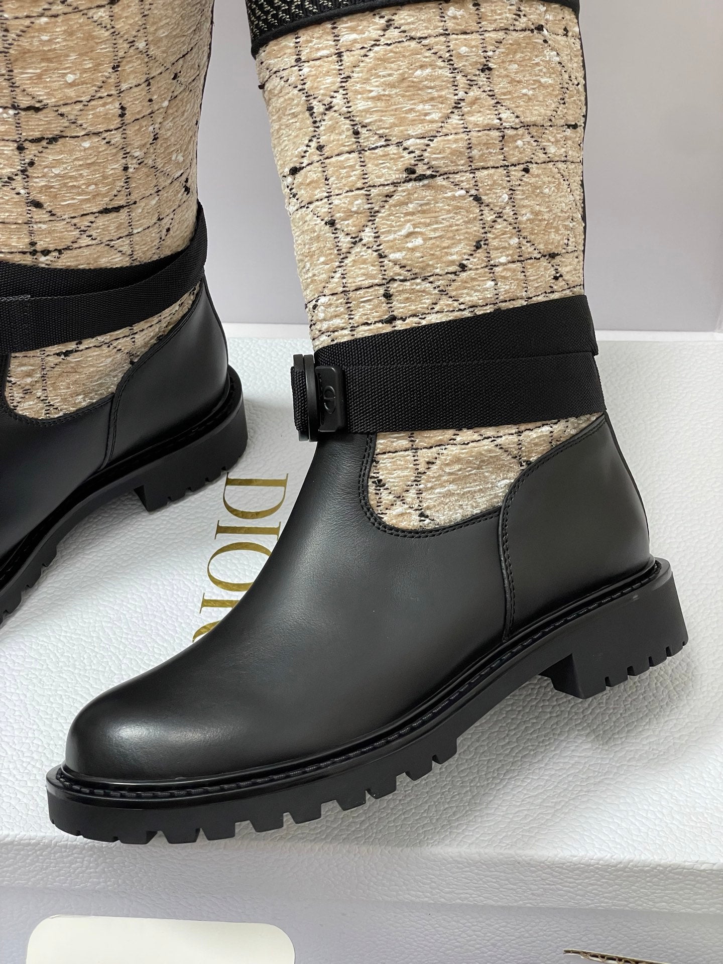 Dior D-Major Tweed Knight Boots – Autumn/Winter Collection