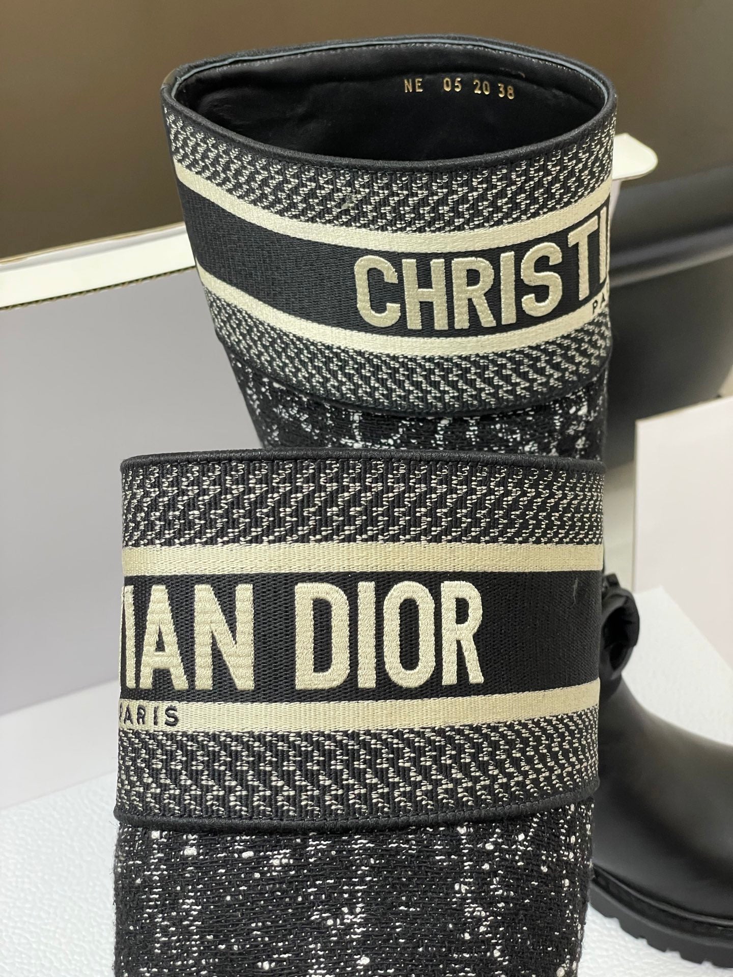Dior D-Major Tweed Knight Boots – Autumn/Winter Collection