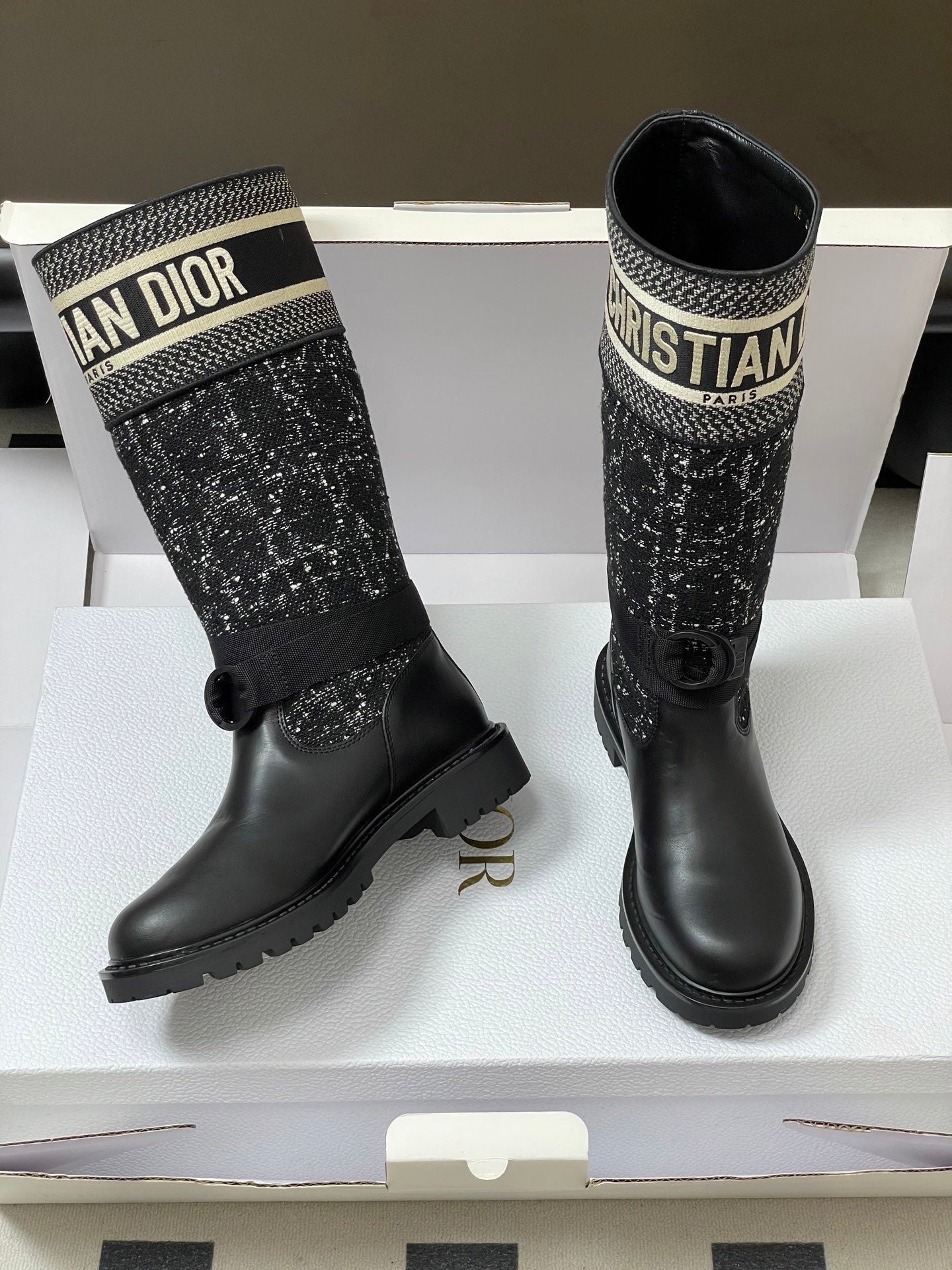 Dior D-Major Tweed Knight Boots – Autumn/Winter Collection
