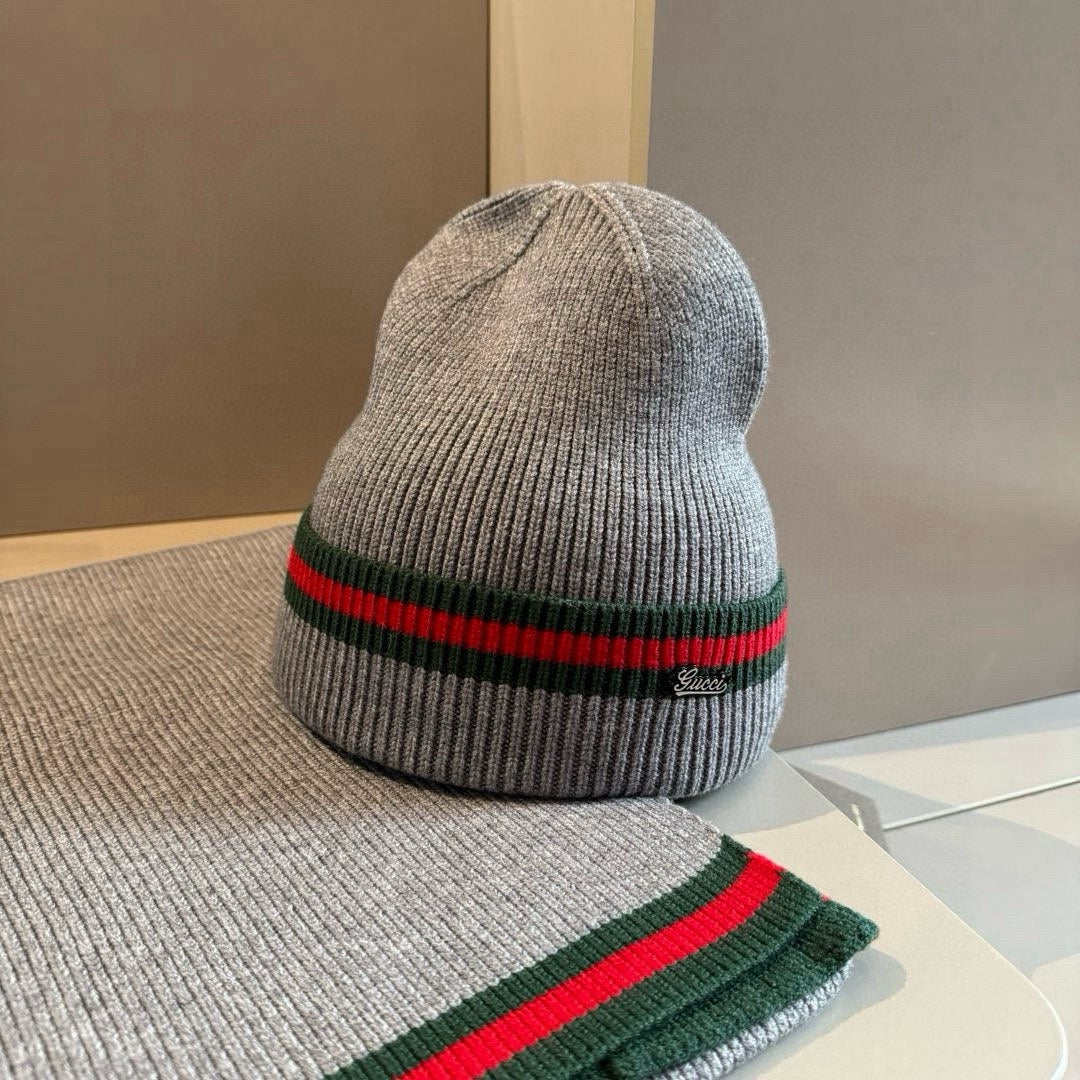 Gucci Classic Knitted Wool Scarf Hat Set – Men's