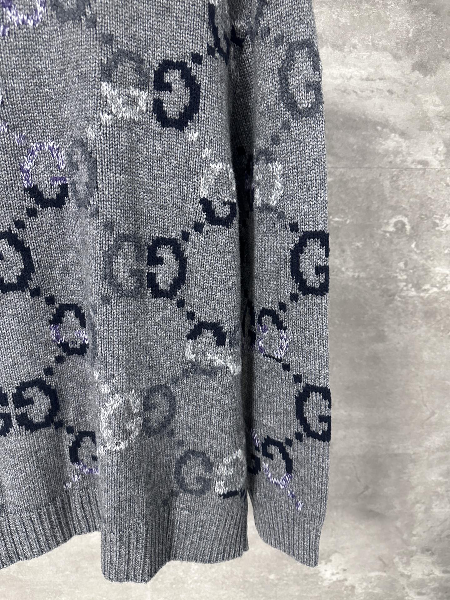 Gucci Gradient Knit Cardigan – 24FW