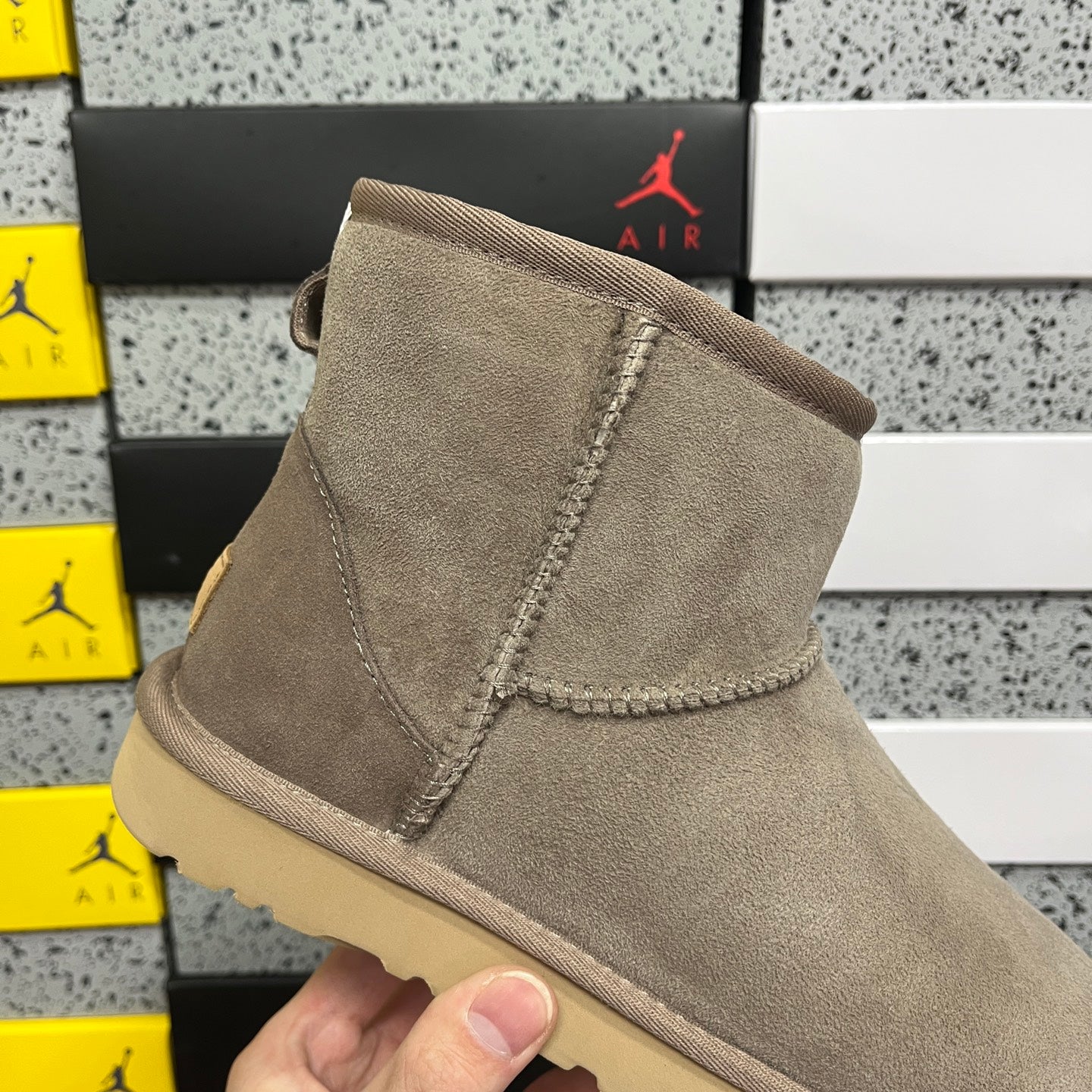 UGG Thick-Soled Low-Cut Fur-Lined Snow Boots