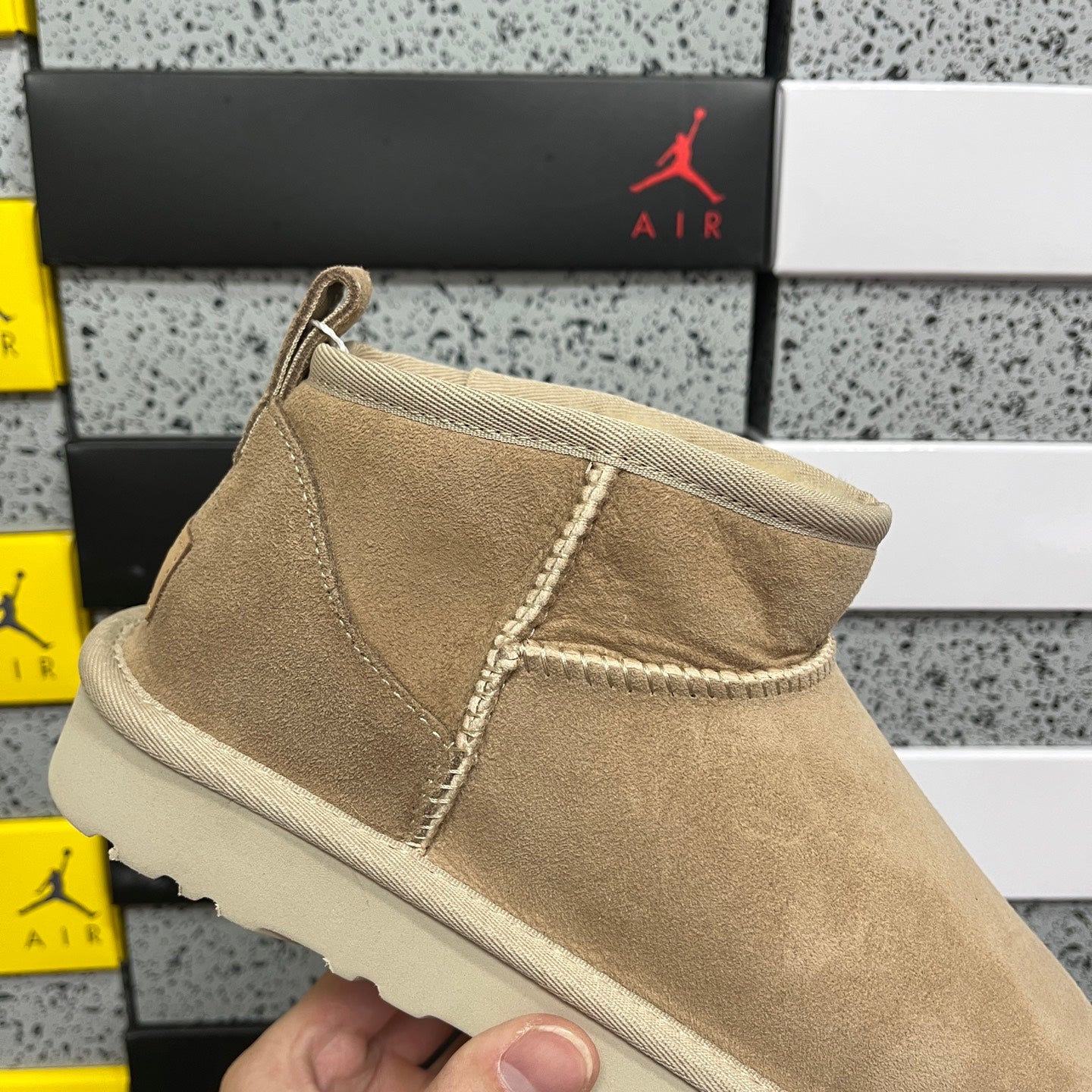 UGG Thick-Soled Low-Cut Fur-Lined Snow Boots
