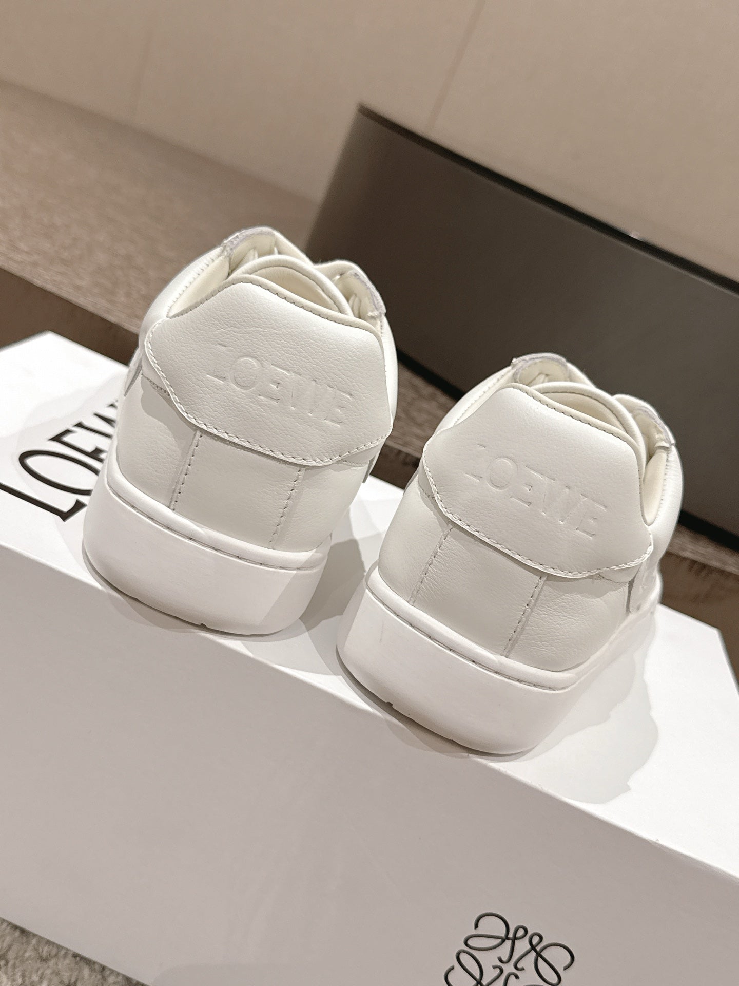 Loewe Jambo Lace-Up Board Sneakers – 25SS