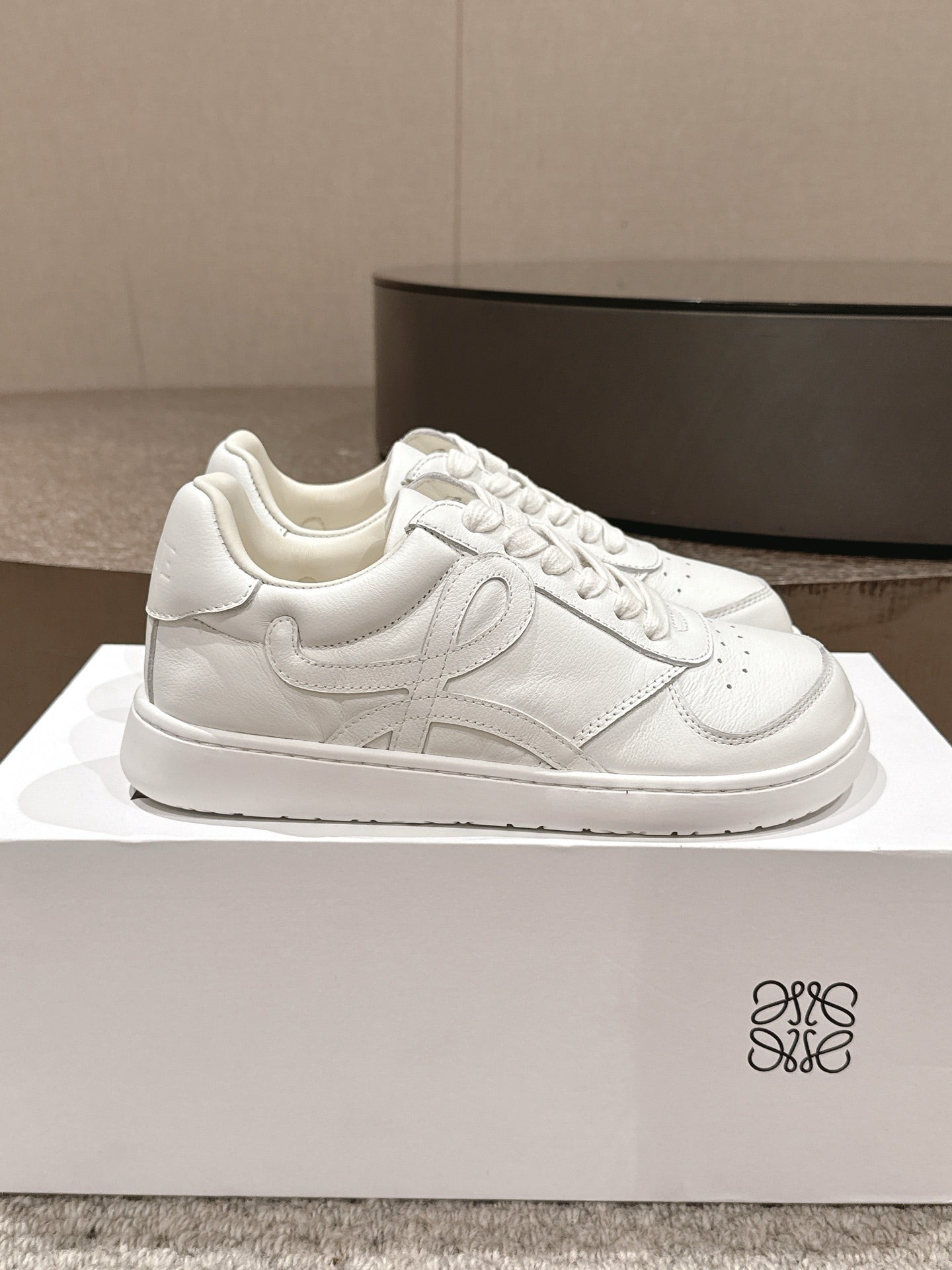 Loewe Jambo Lace-Up Board Sneakers – 25SS
