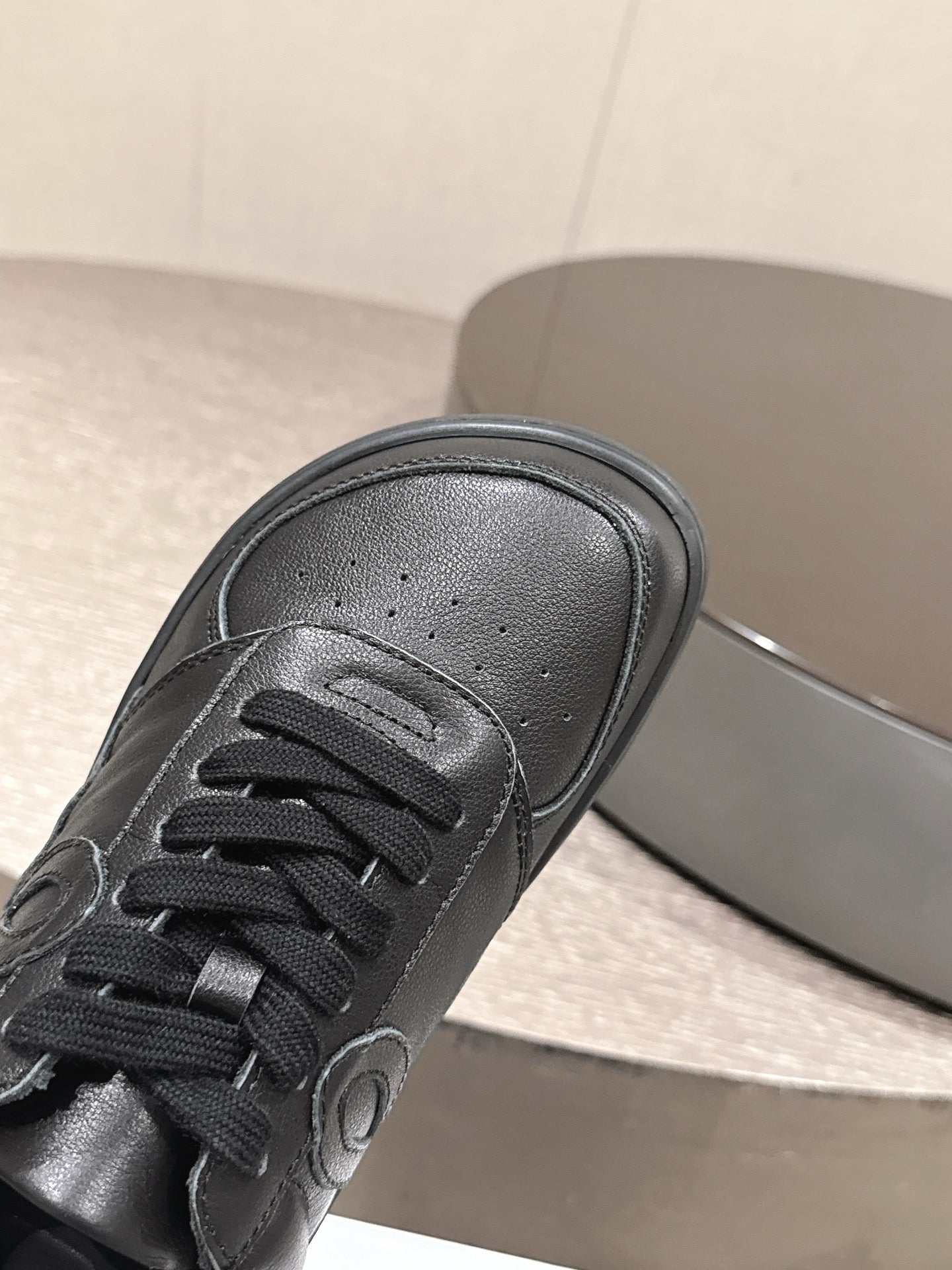 Loewe Jambo Lace-Up Board Sneakers – 25SS
