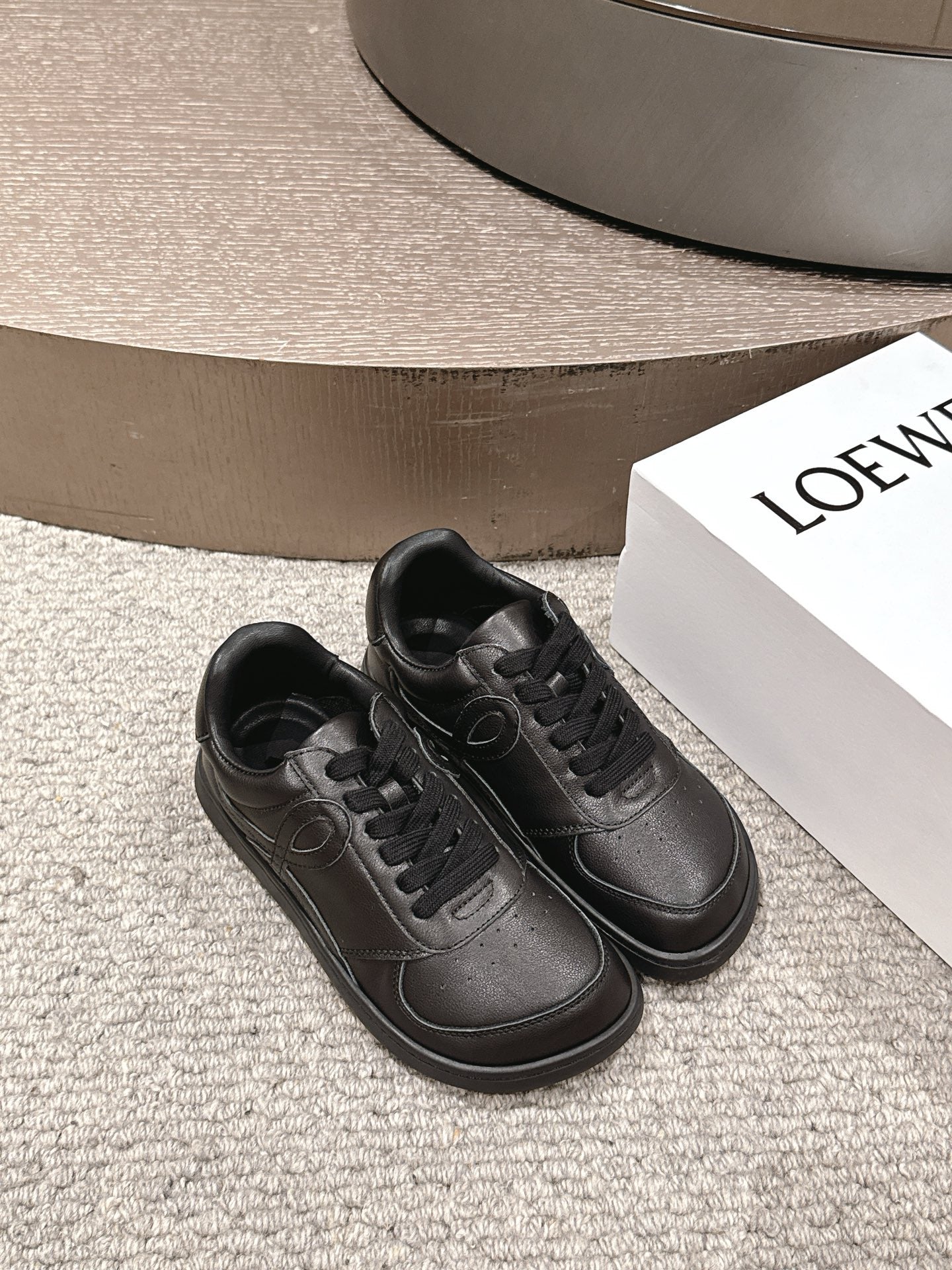 Loewe Jambo Lace-Up Board Sneakers – 25SS