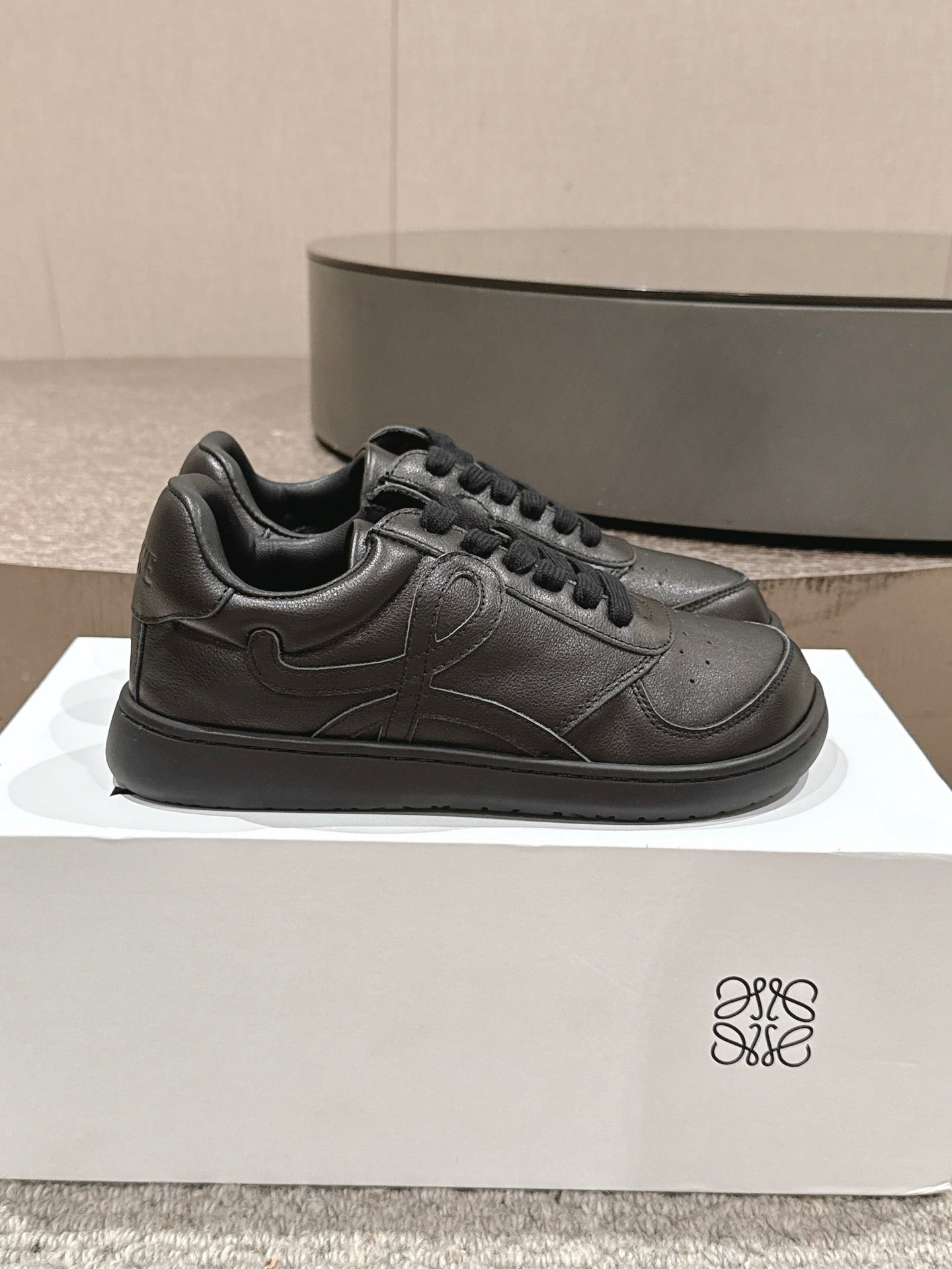 Loewe Jambo Lace-Up Board Sneakers – 25SS