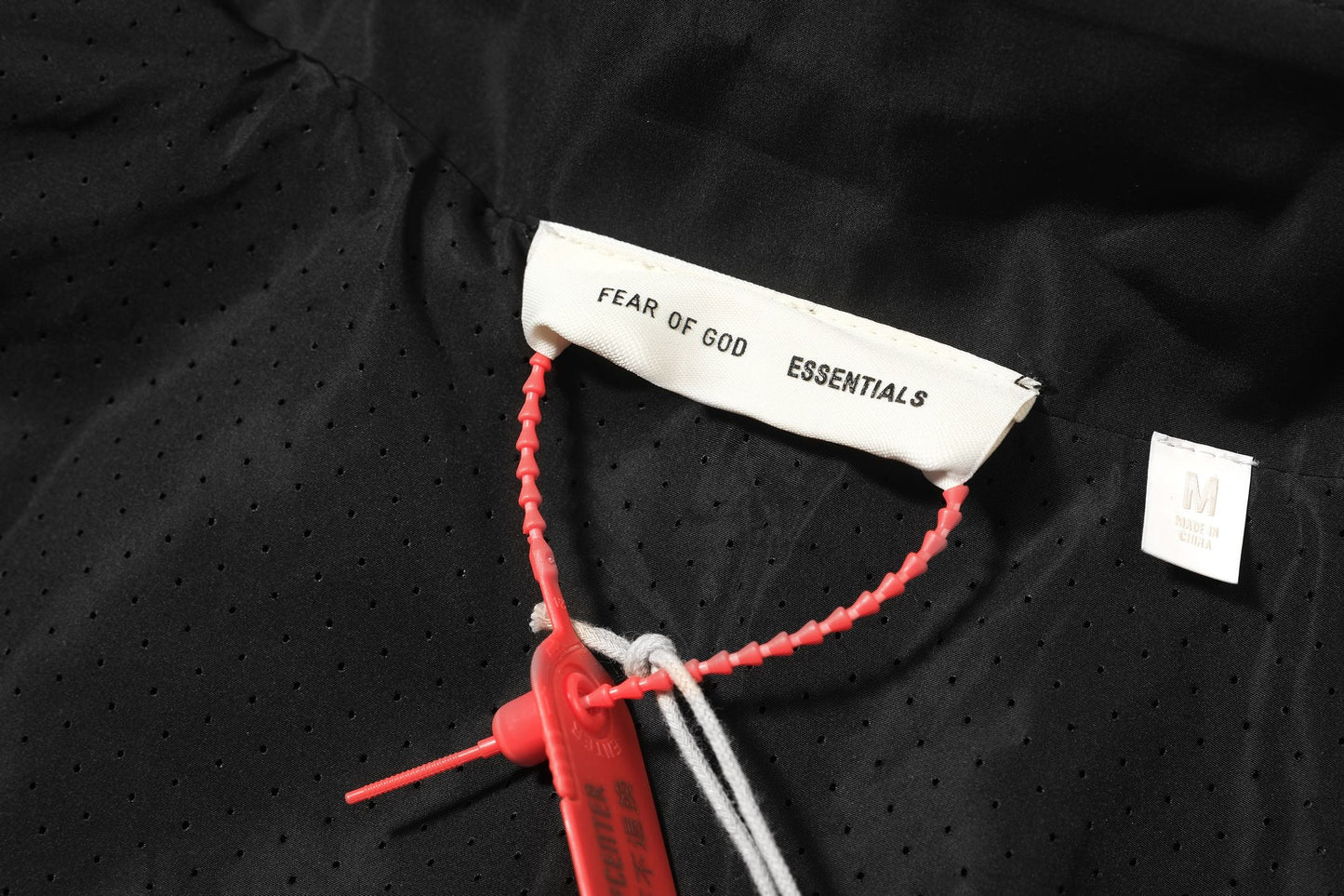 Fear of God ESSENTIALS Logo Half-Zip Windbreaker