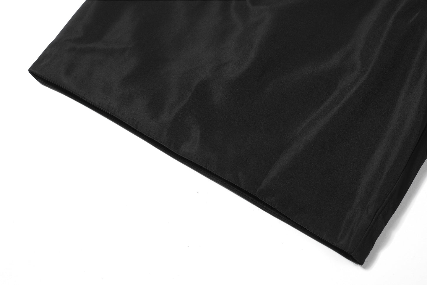 Fear of God ESSENTIALS Letter Logo Woven Shorts