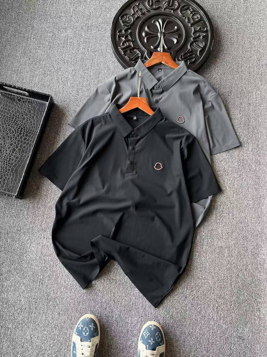 Moncler Seamless Business Casual Polo Shirt