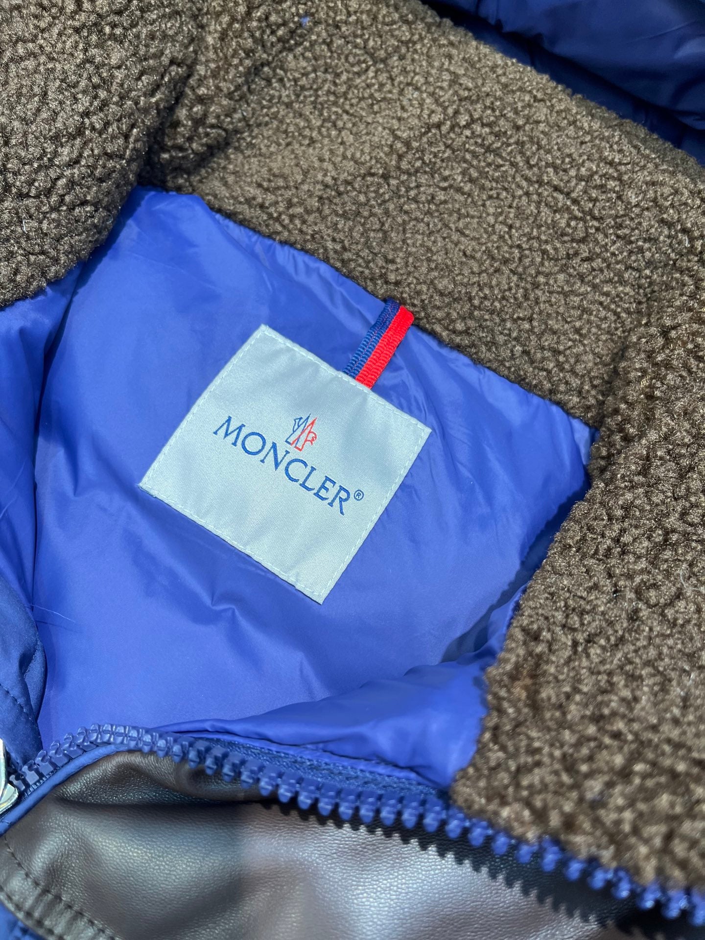 Moncler Unisex Down Jacket