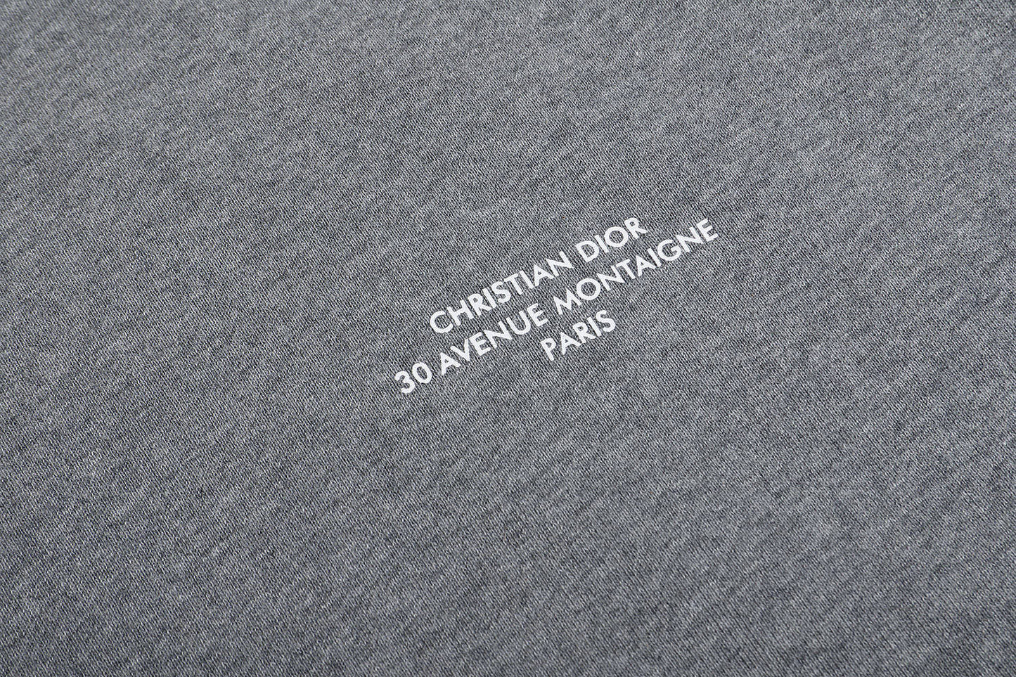 Dior Montaigne Slogan Print Crewneck Sweatshirt – 2025 Winter Collection