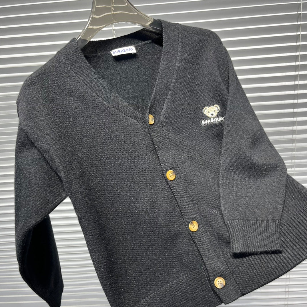 Burberry BU Bear Pattern Knit Cardigan – Kids Collection
