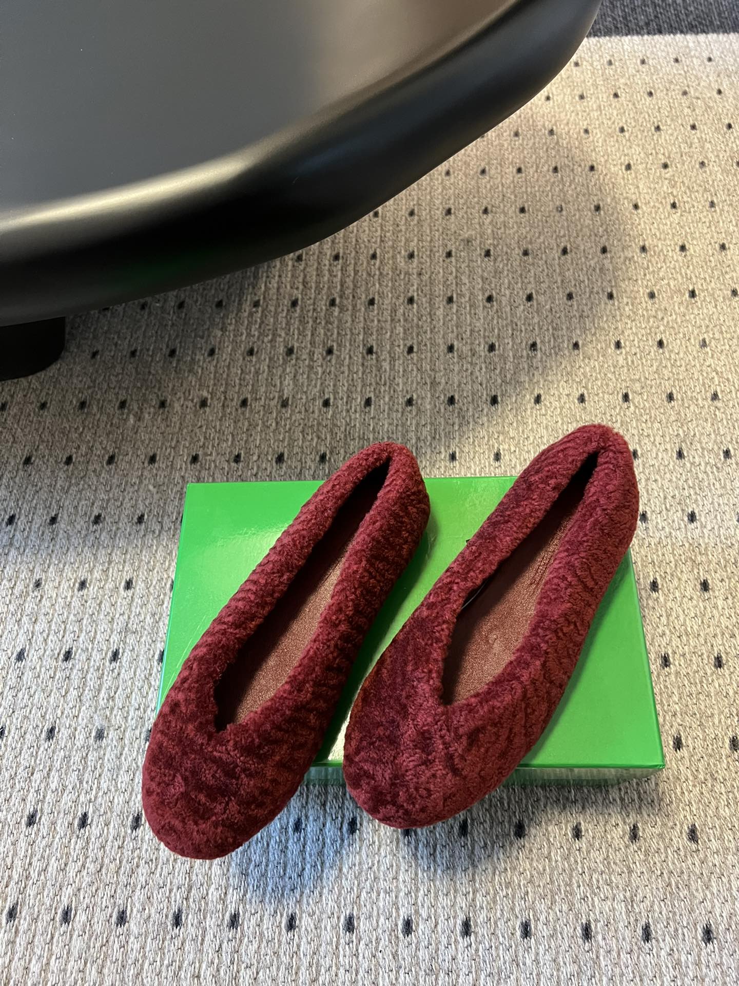 Bottega Veneta Furry Ballet Flats – 25SS