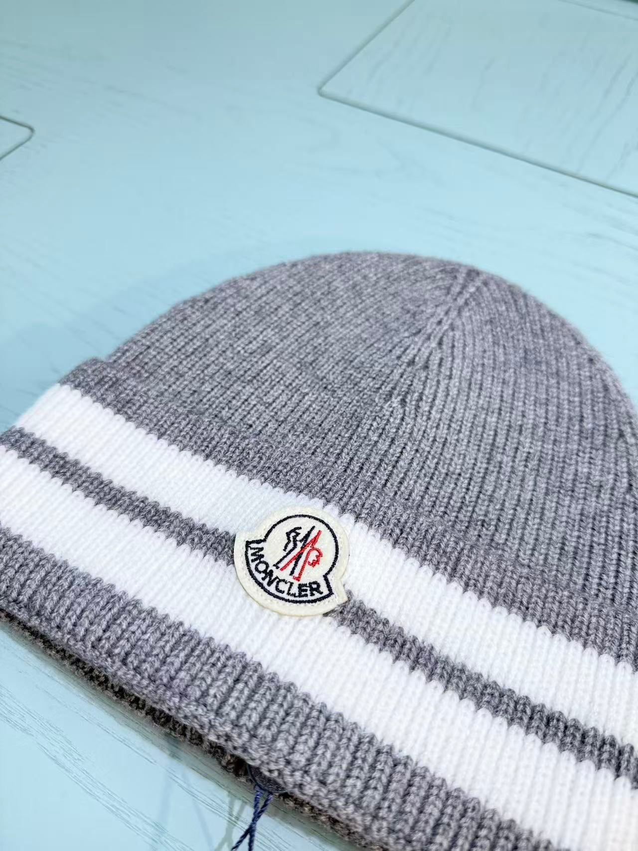 Moncler Classic Jacquard Knit Beanie – Kids Collection – 25FW