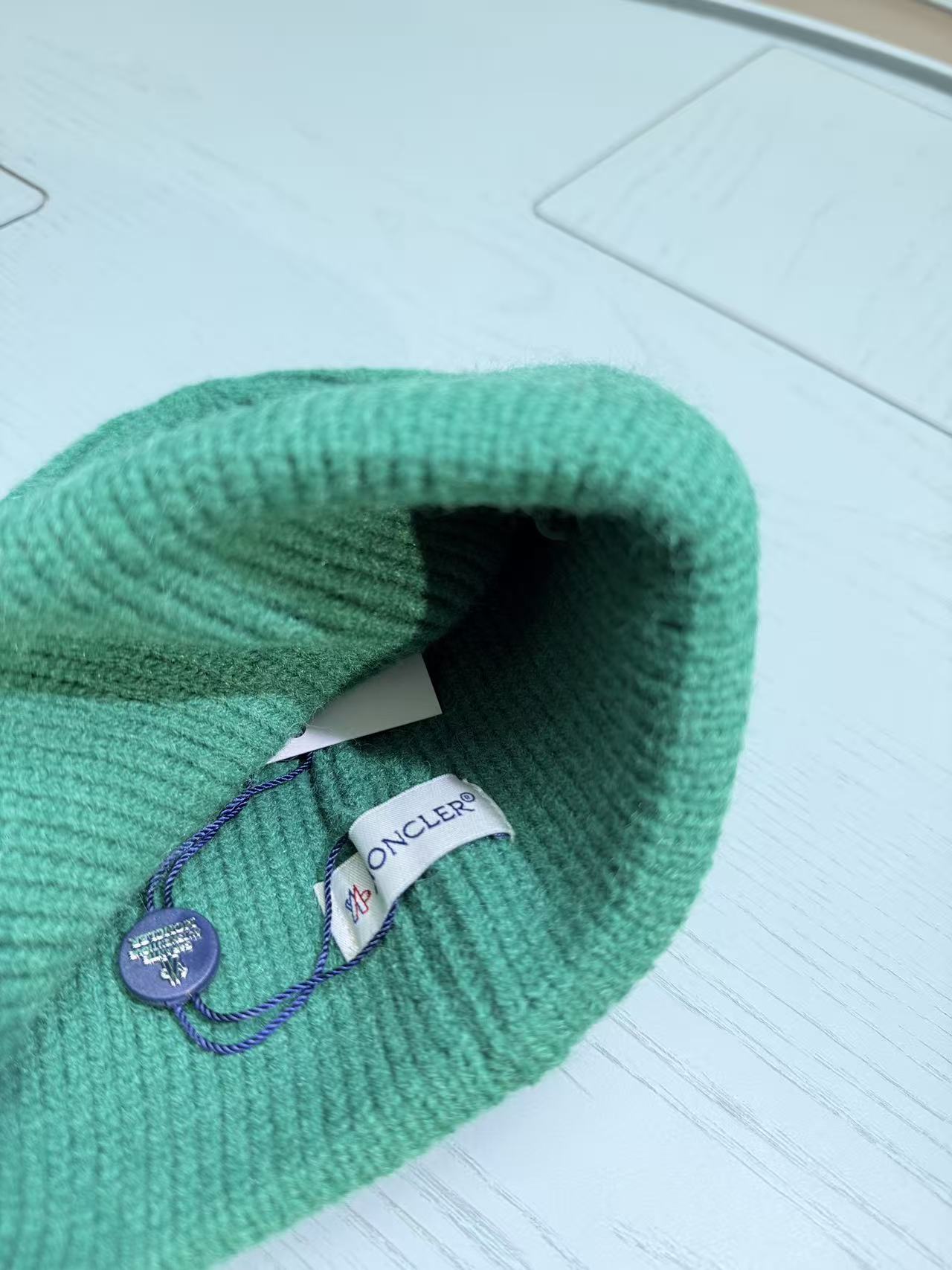 Moncler Classic Jacquard Knit Beanie – Kids Collection – 25FW