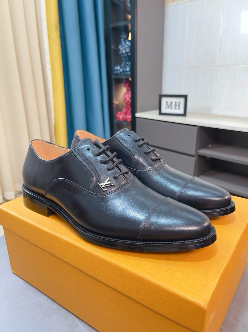 Louis Vuitton Men's Business Casual Leather Shoes