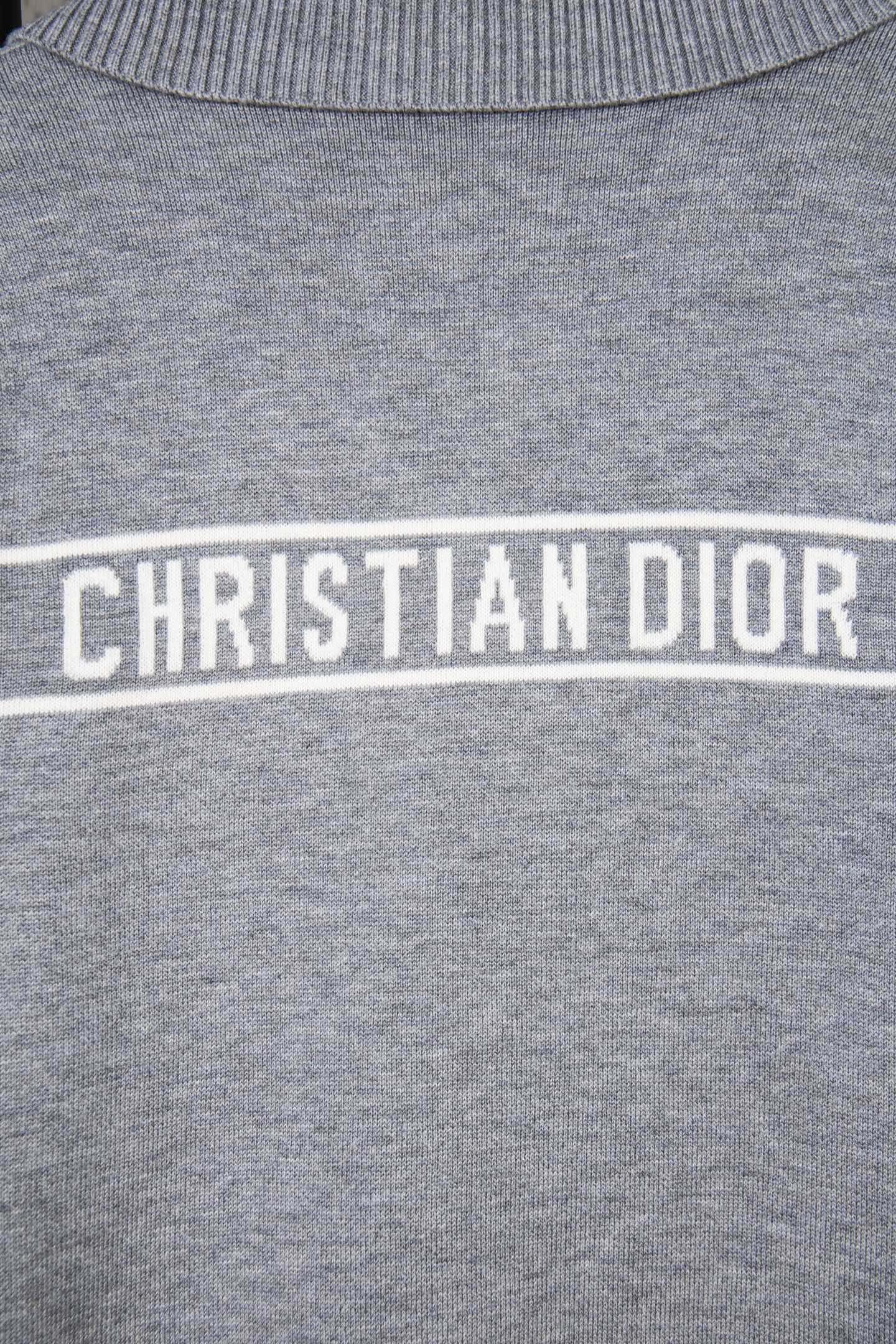 Dior Classic Oblique Reversible Cashmere Sweater – 25FW
