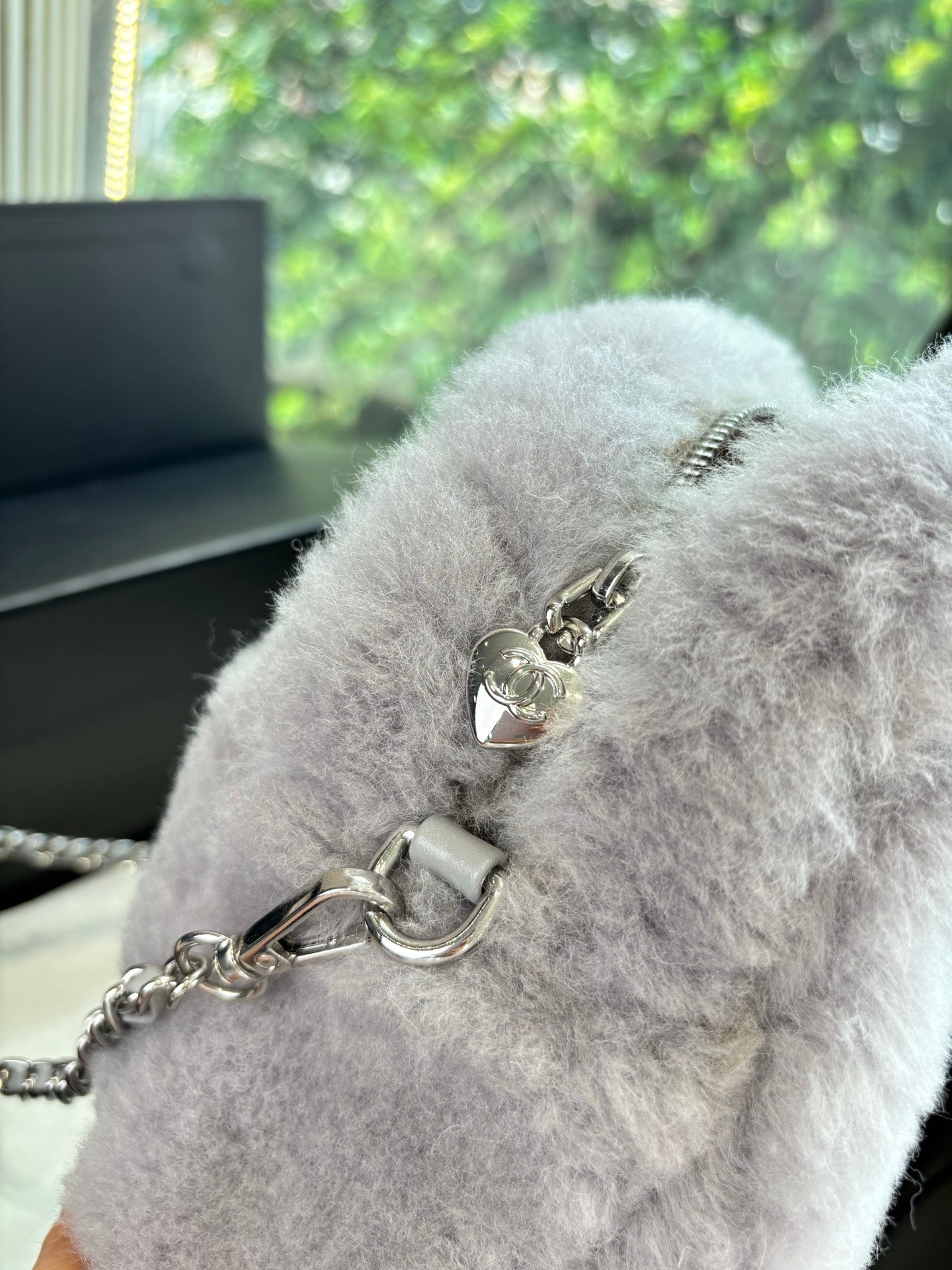 Chanel Wool Furry Mules – Autumn/Winter 25S Collection