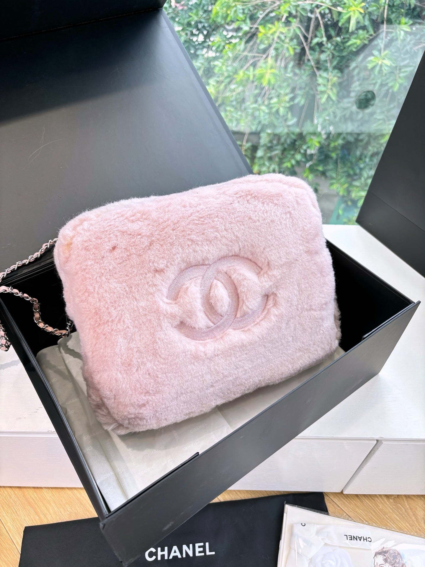 Chanel Wool Furry Mules – Autumn/Winter 25S Collection