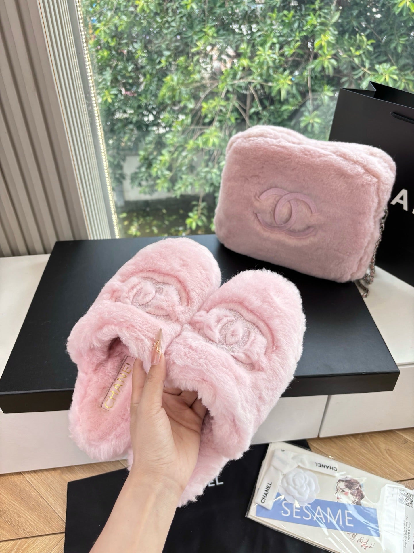 Chanel Wool Furry Mules – Autumn/Winter 25S Collection