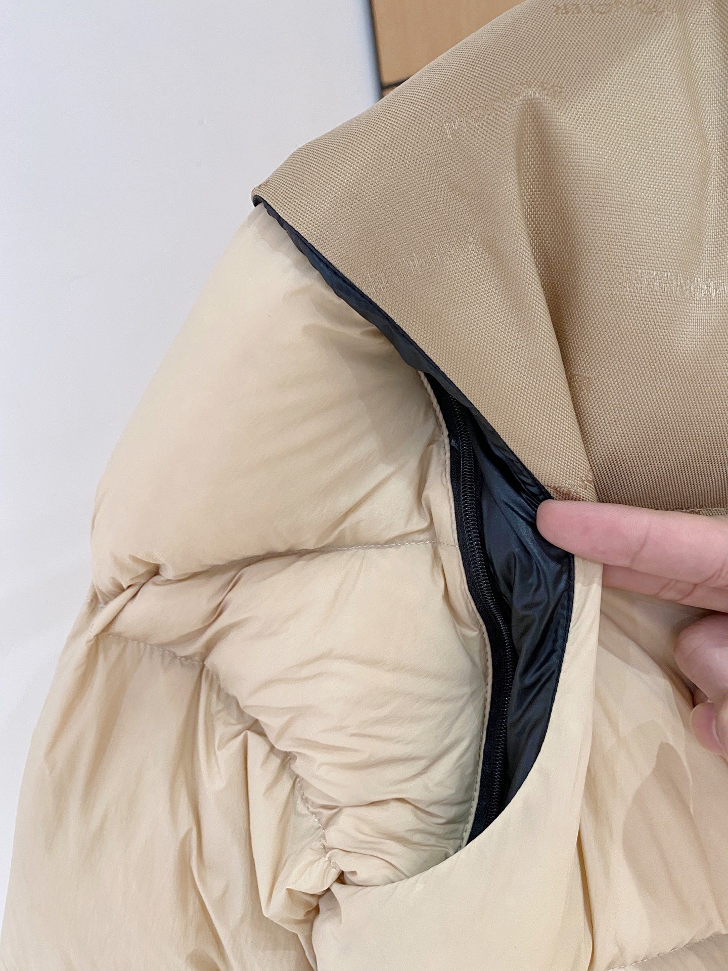 Moncler Designer Puffer Jacket – 2025 Collection