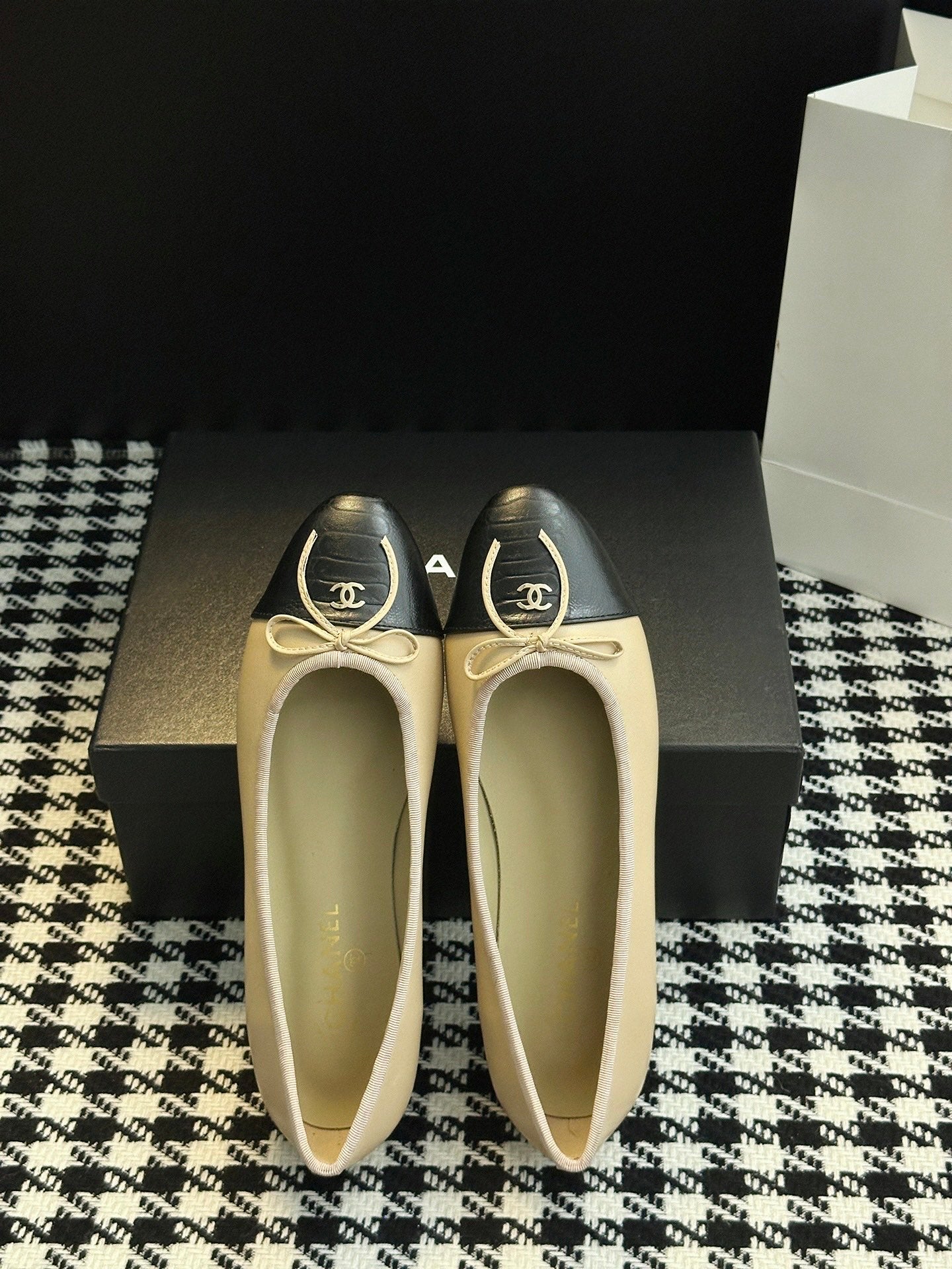 Chanel 25B Bow Mary Jane Flats – 25B Collection