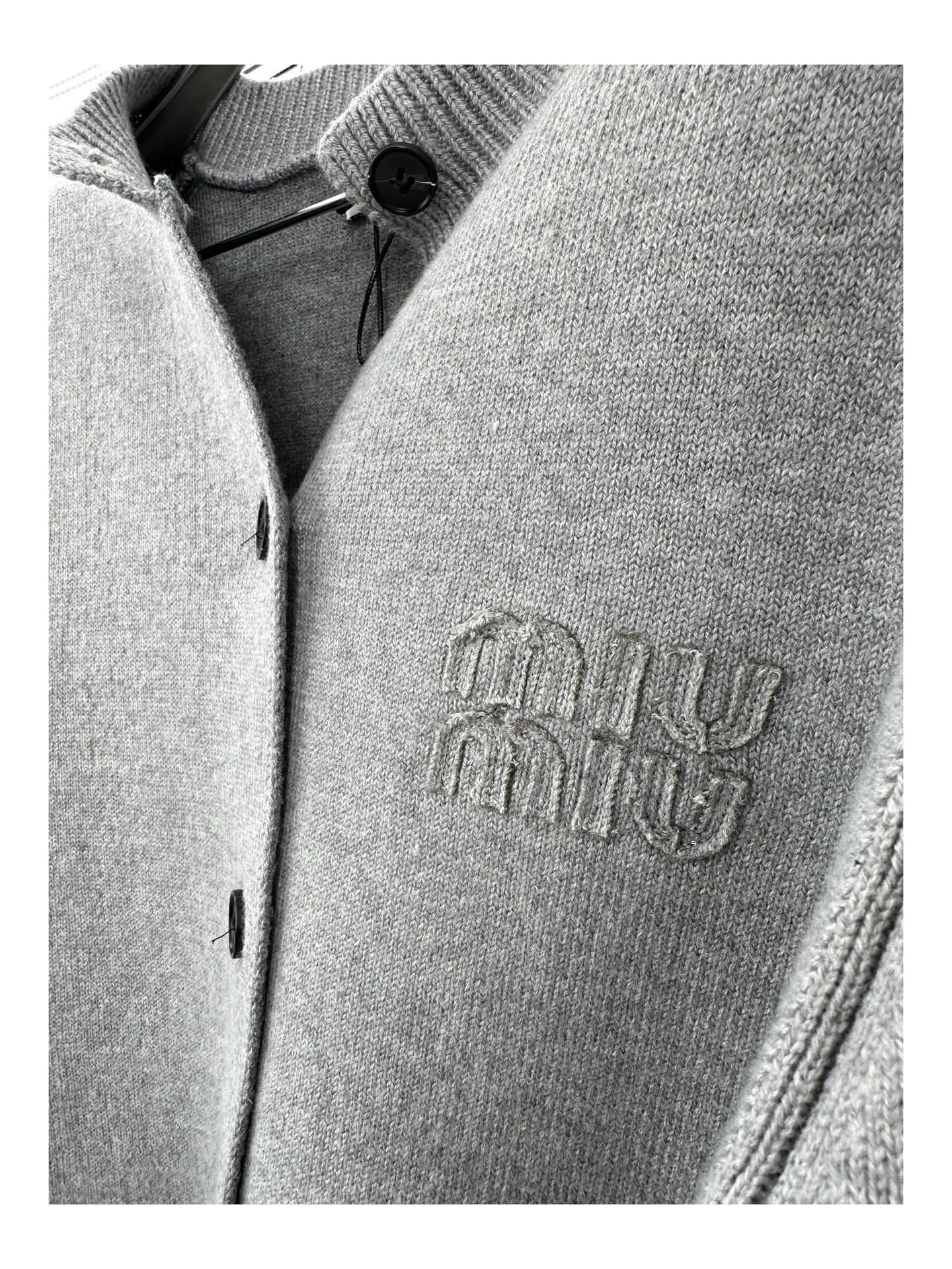 Miu Miu Logo Patch Wool Blend Cardigan – 25FW