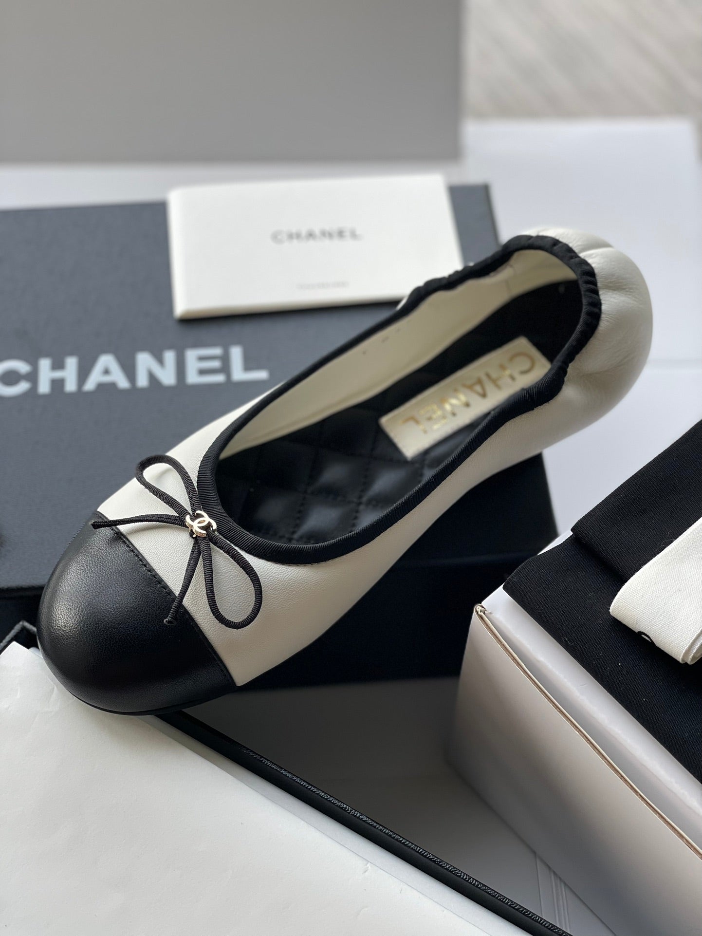 Chanel 25B Bow Ballet Flats