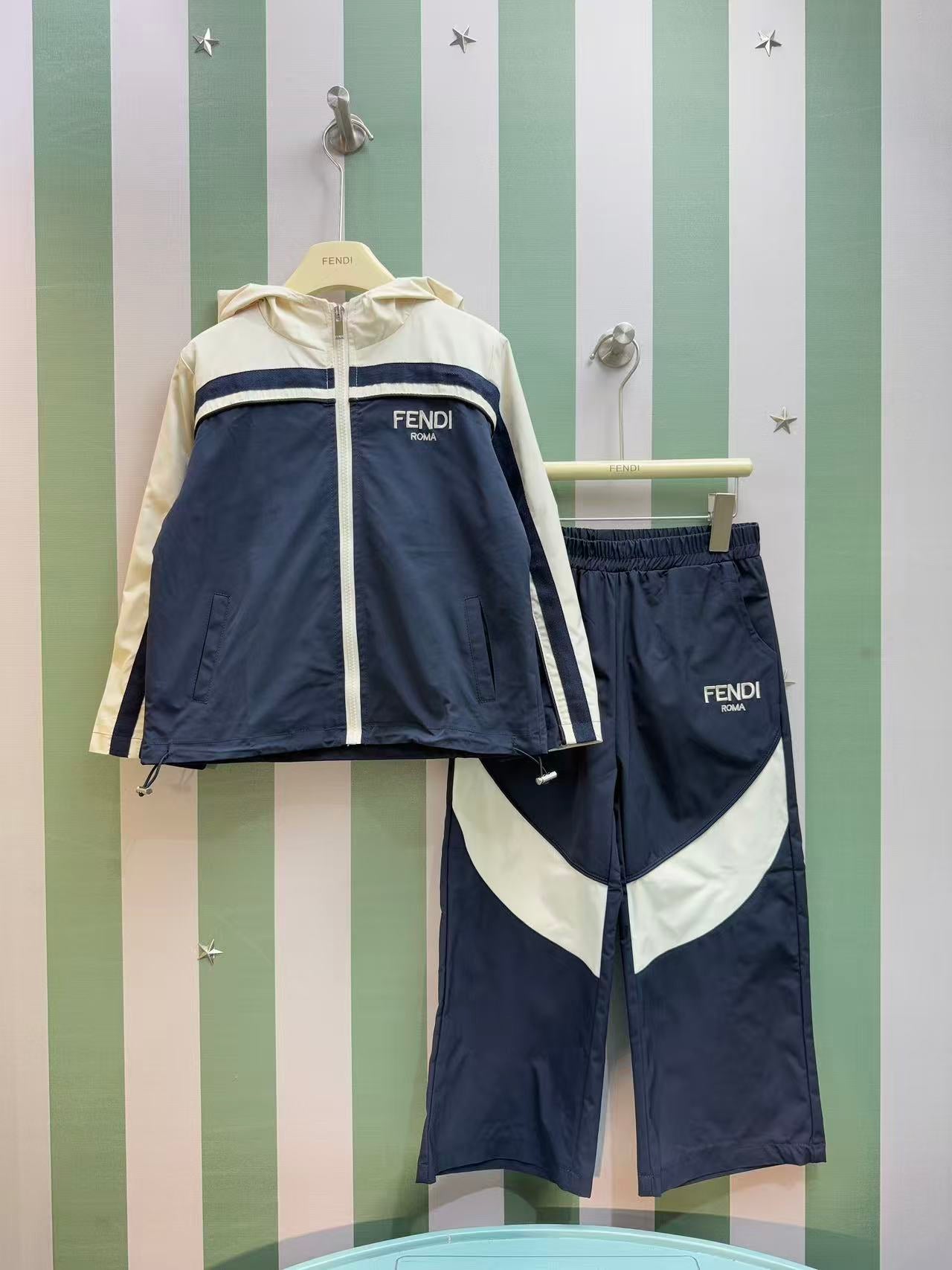 Fendi Kids Logo Windbreaker Tracksuit – 2025SS – Kids Collection