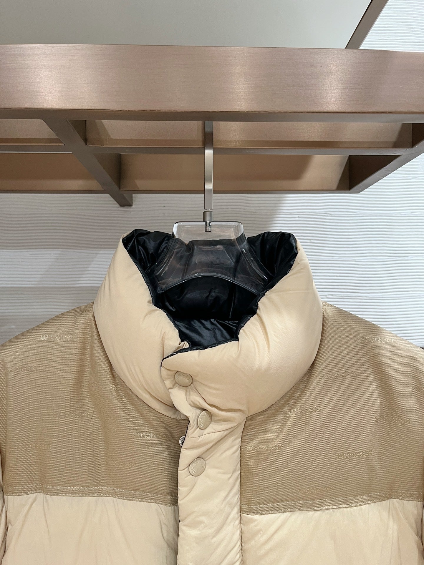 Moncler Designer Puffer Jacket – 2025 Collection