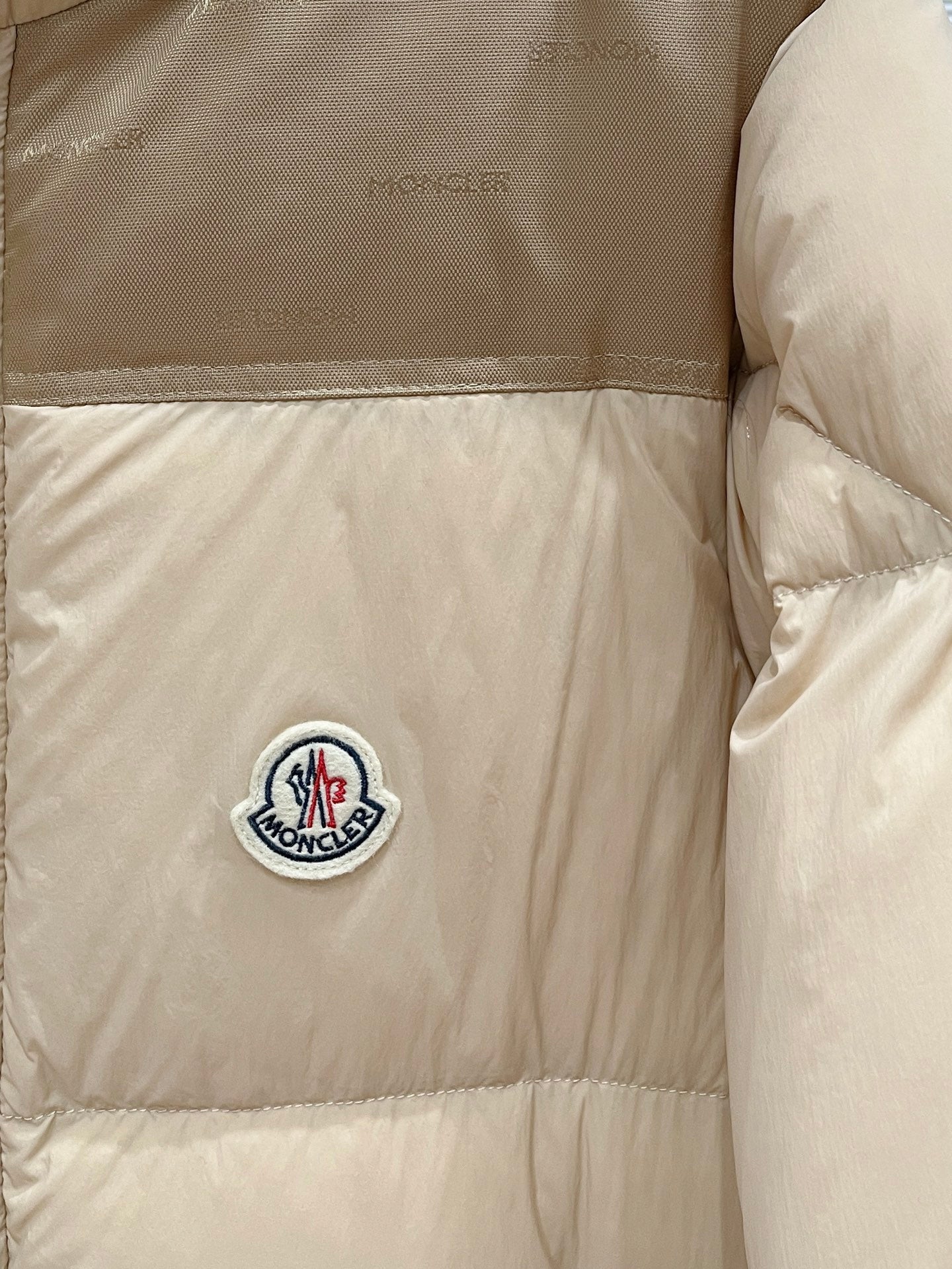 Moncler Designer Puffer Jacket – 2025 Collection