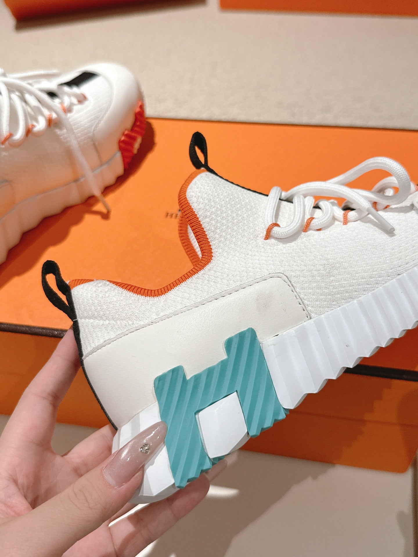 Hermès Classic Couple's Casual Sneakers