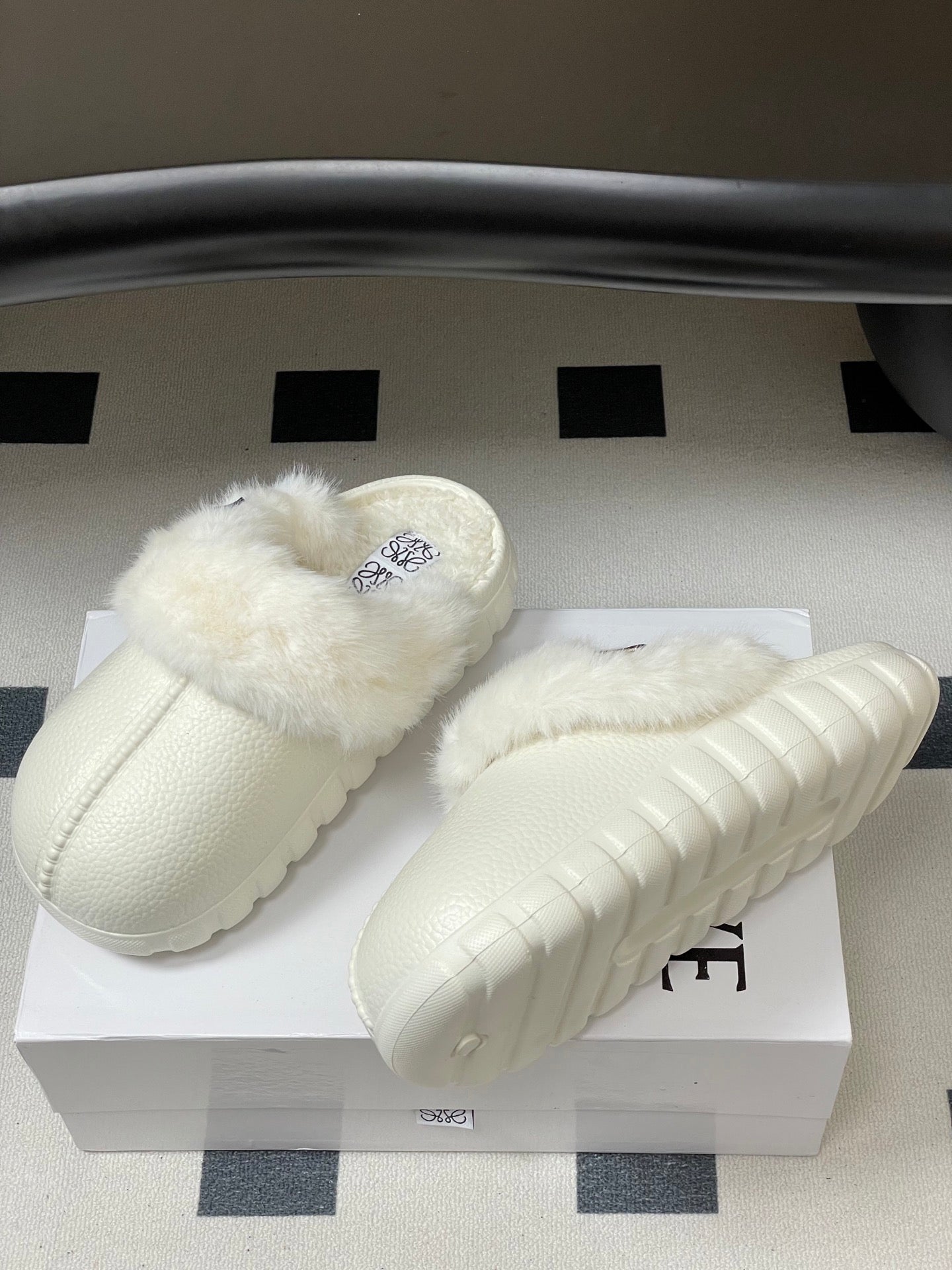 Loewe Wool Thick-Sole Mules – 25SS