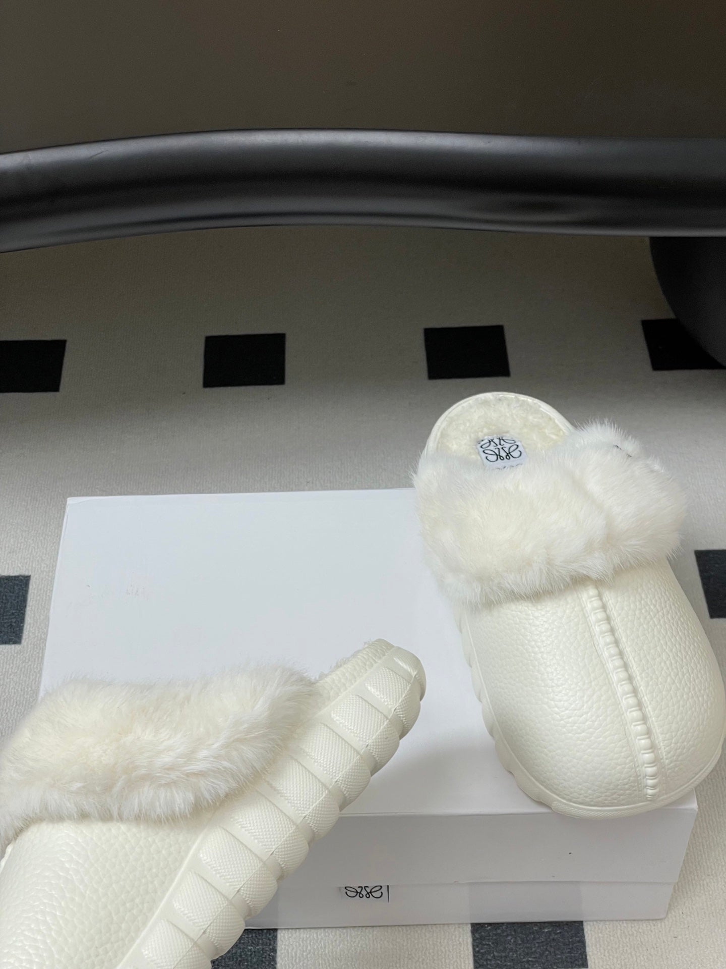 Loewe Wool Thick-Sole Mules – 25SS