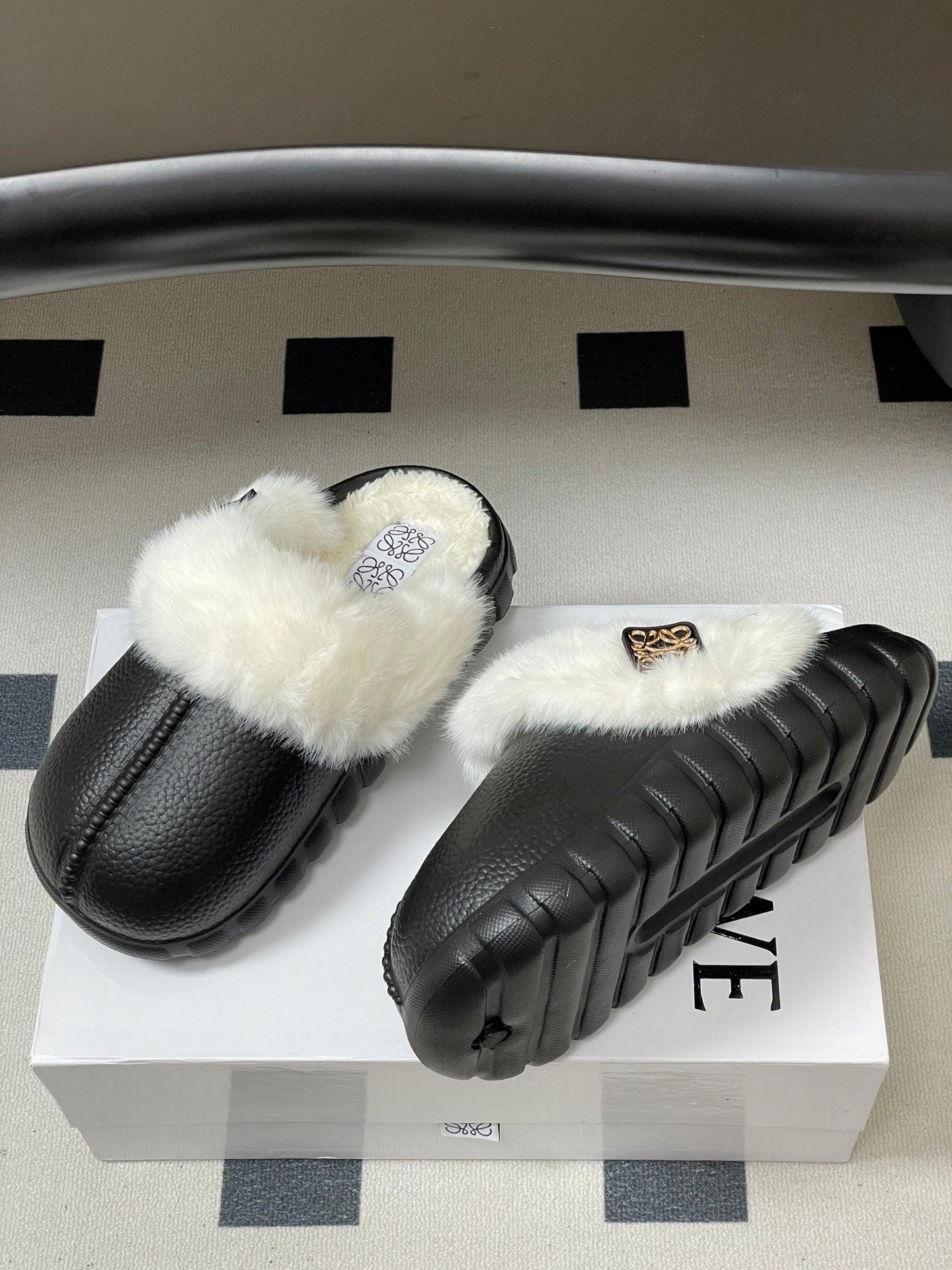 Loewe Wool Thick-Sole Mules – 25SS