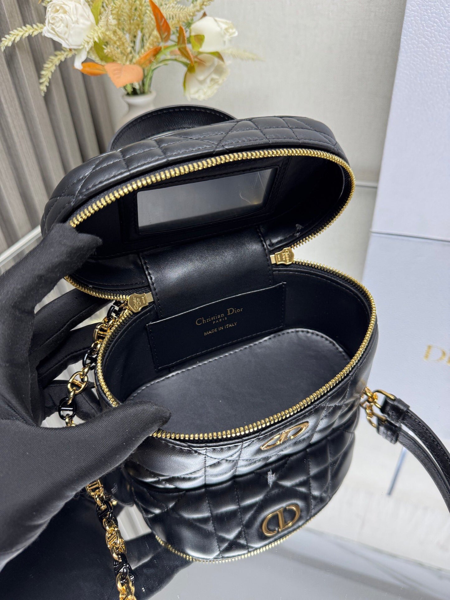 Dior 30 Montaigne Mini Vanity Case