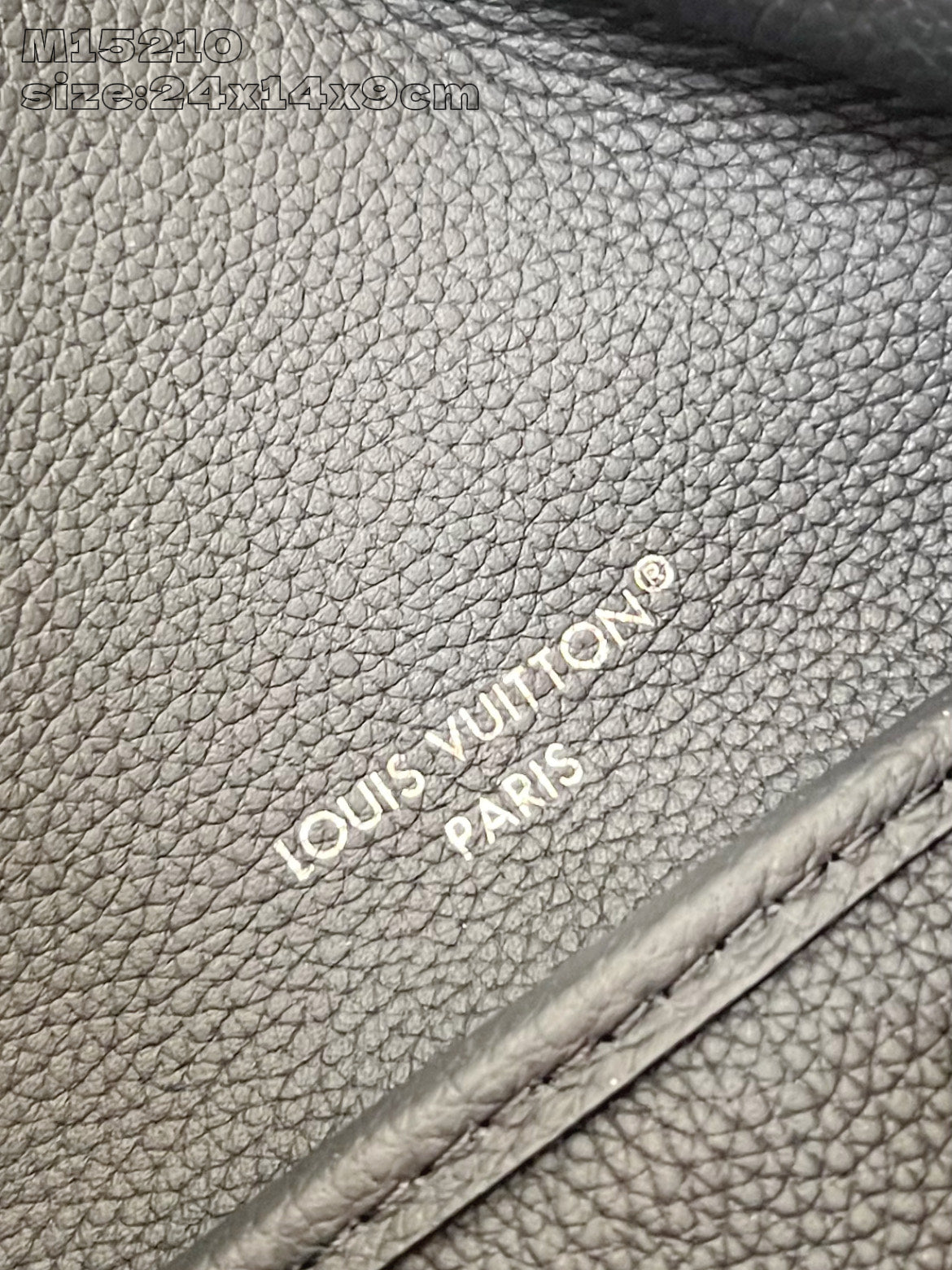 Louis Vuitton Neverfull Bandoulière Inside Out BB Handbag
