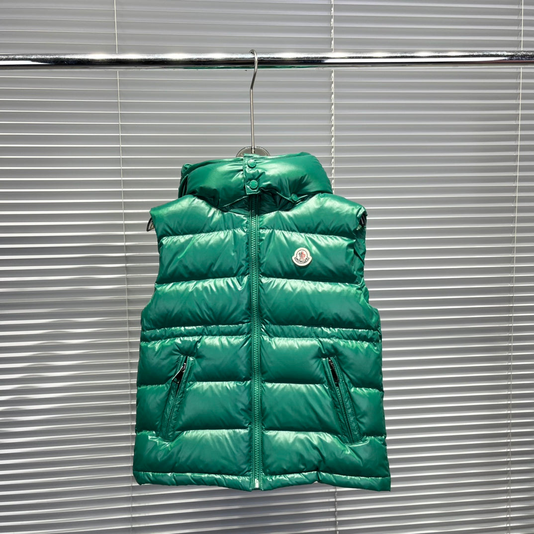Moncler Ania Fitted Down Vest – Kids Collection – 2025