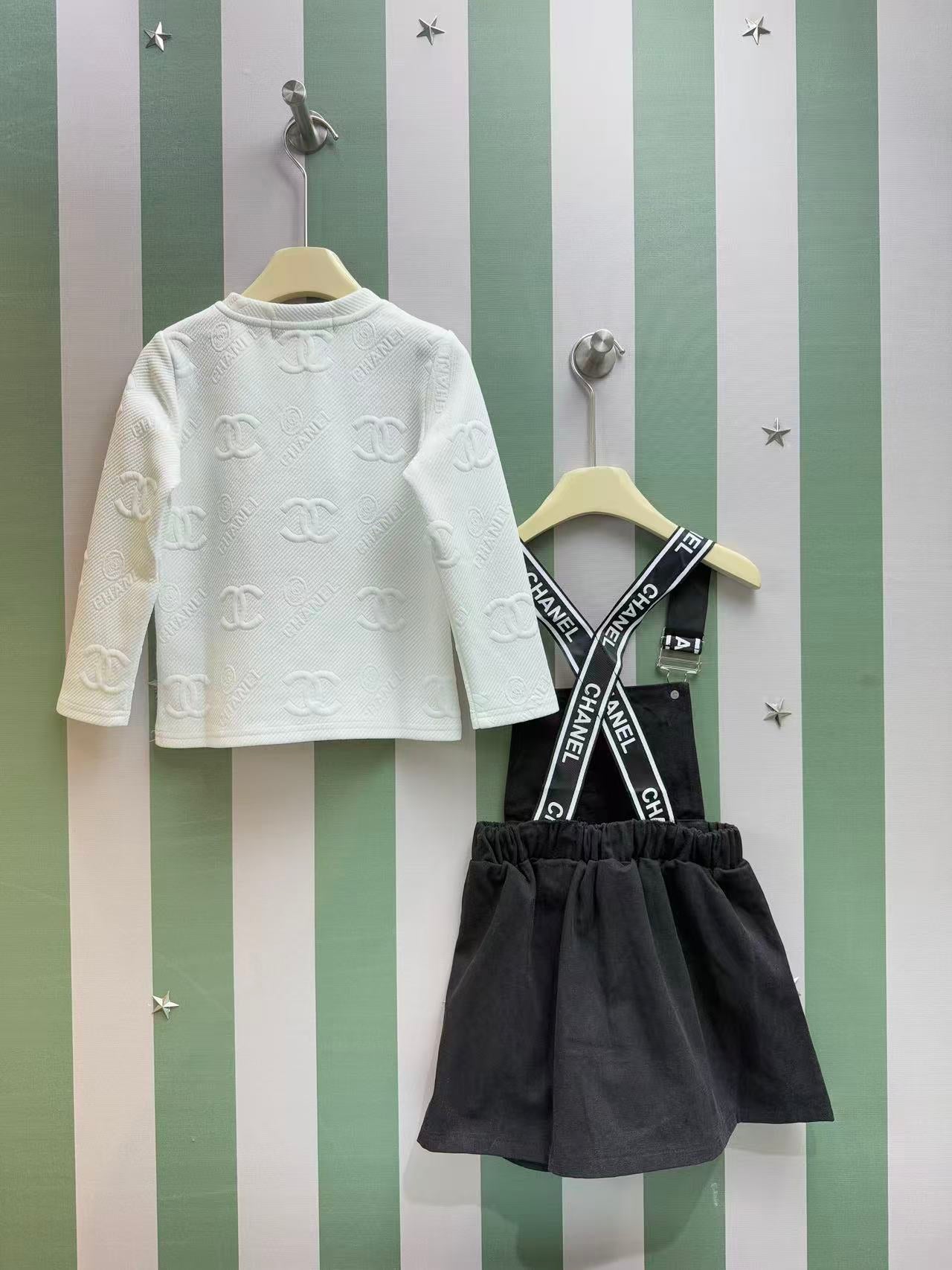 Chanel Girls' Corduroy Suspender Skirt Set – 2025SS – Kids Collection