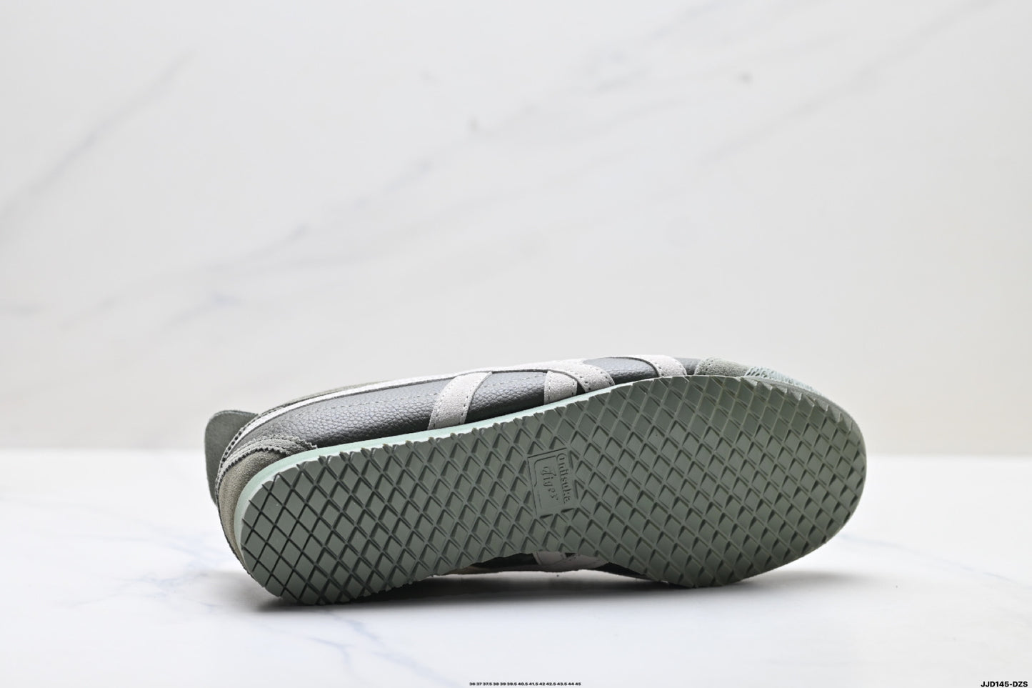 Onitsuka Tiger MEXICO 66 DELUXE NIPPON MADE Sneakers