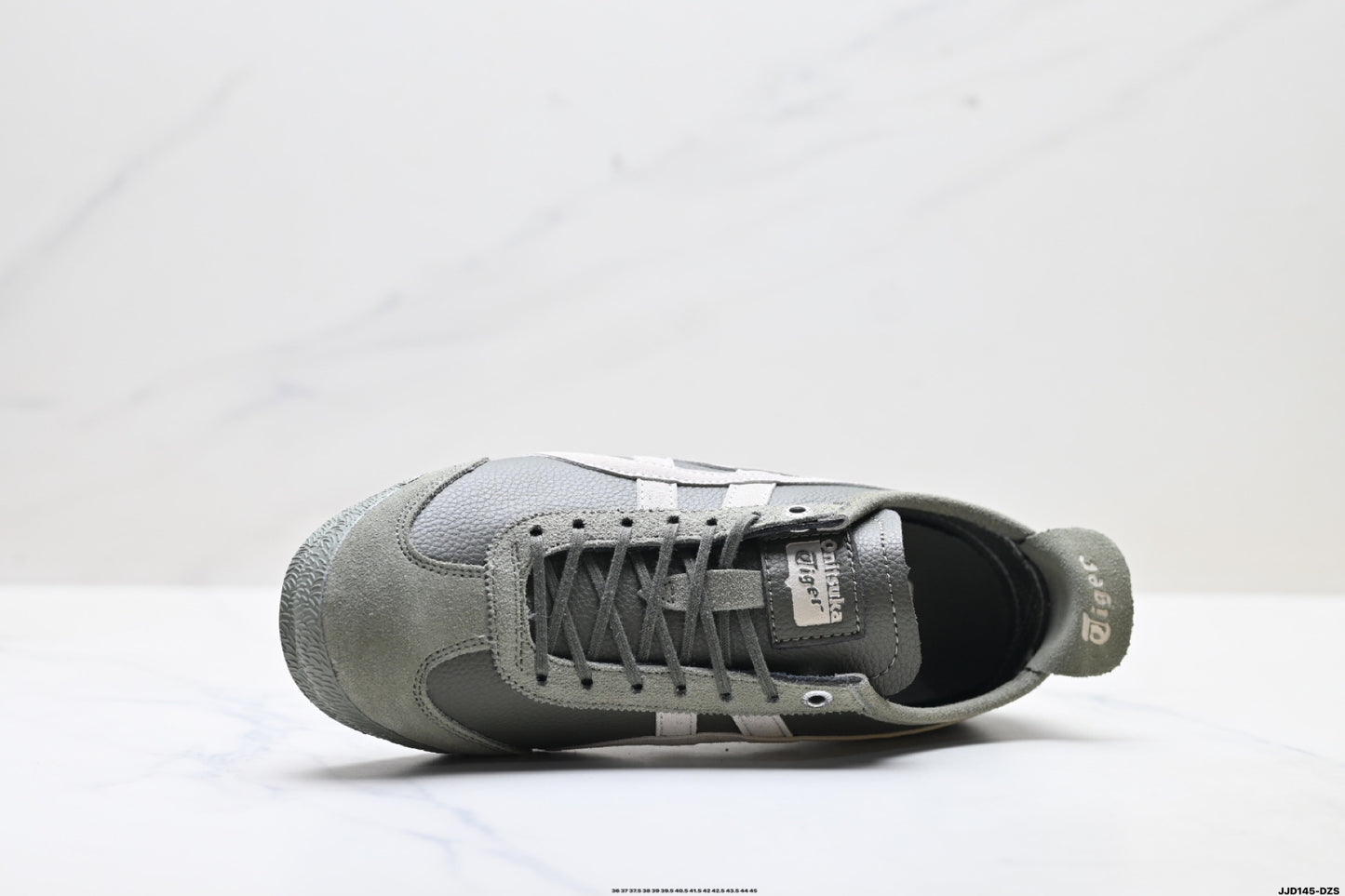 Onitsuka Tiger MEXICO 66 DELUXE NIPPON MADE Sneakers