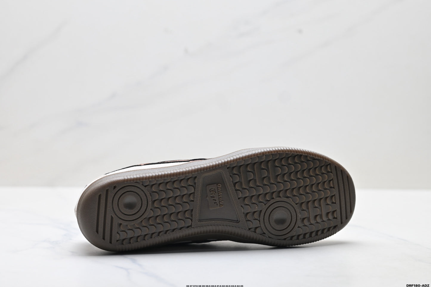 Onitsuka Tiger Tokuten Retro Low-Top Sneakers