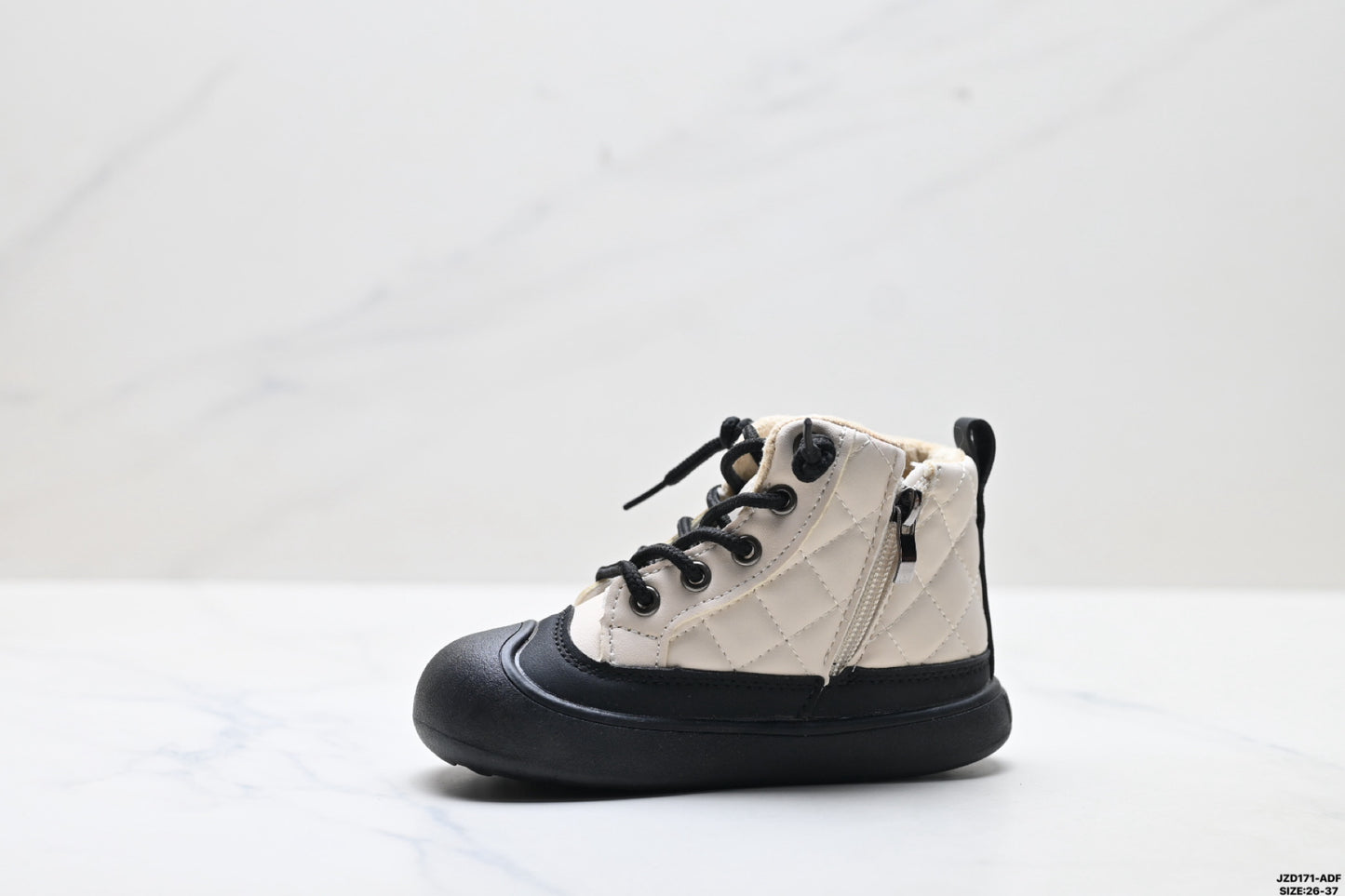 UGG Diamond Quilted Low Ankle Boots – Kids Collection
