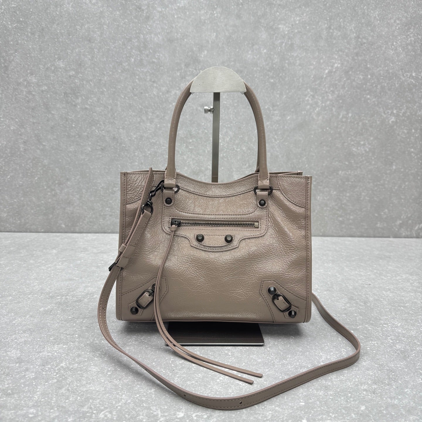 Balenciaga Le City Tote in Sesame – Small