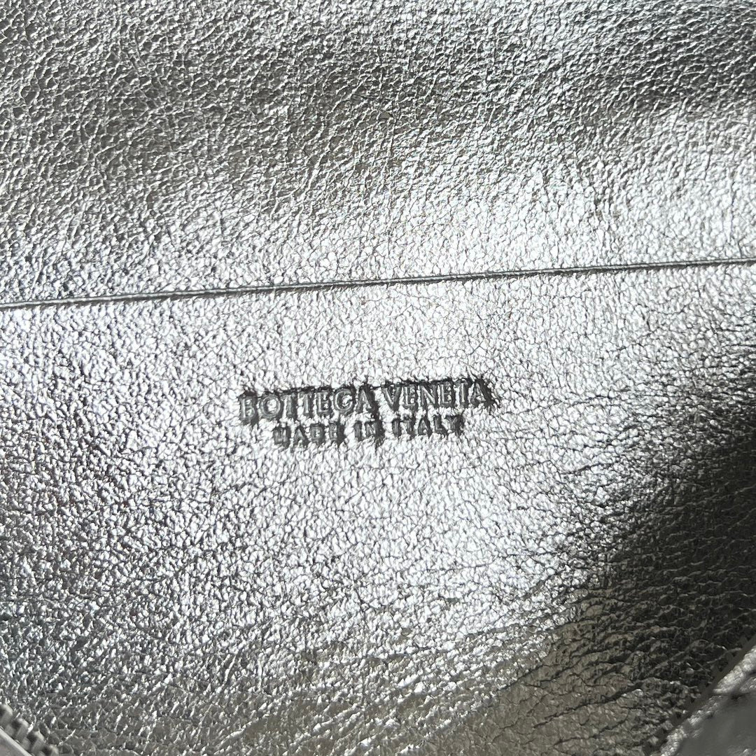 Bottega Veneta Vanity Case Shoulder Bag – Christmas Limited Edition